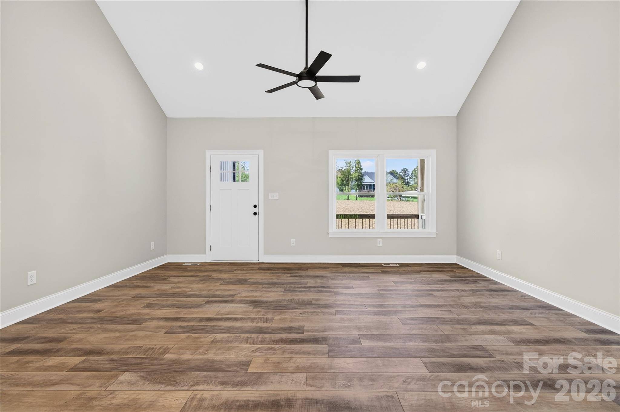 144 Tranquility LN, Harmony, NC 28634