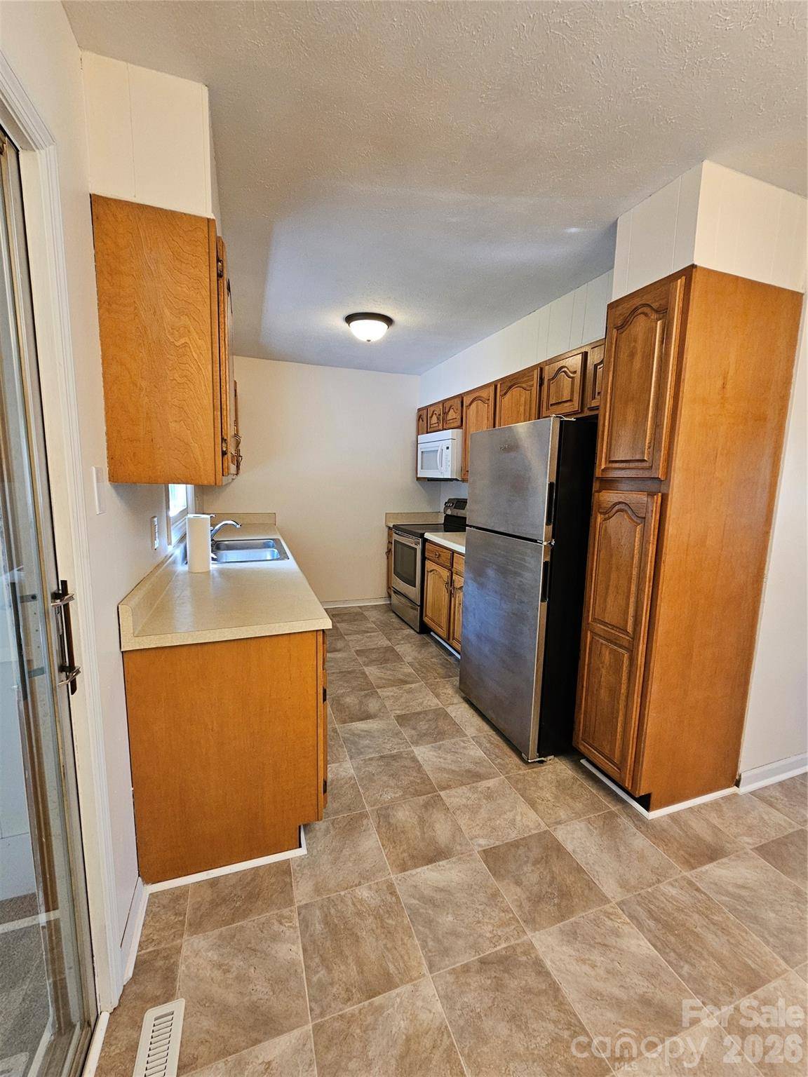 3220 Sweeten Creek RD, Asheville, NC 28803