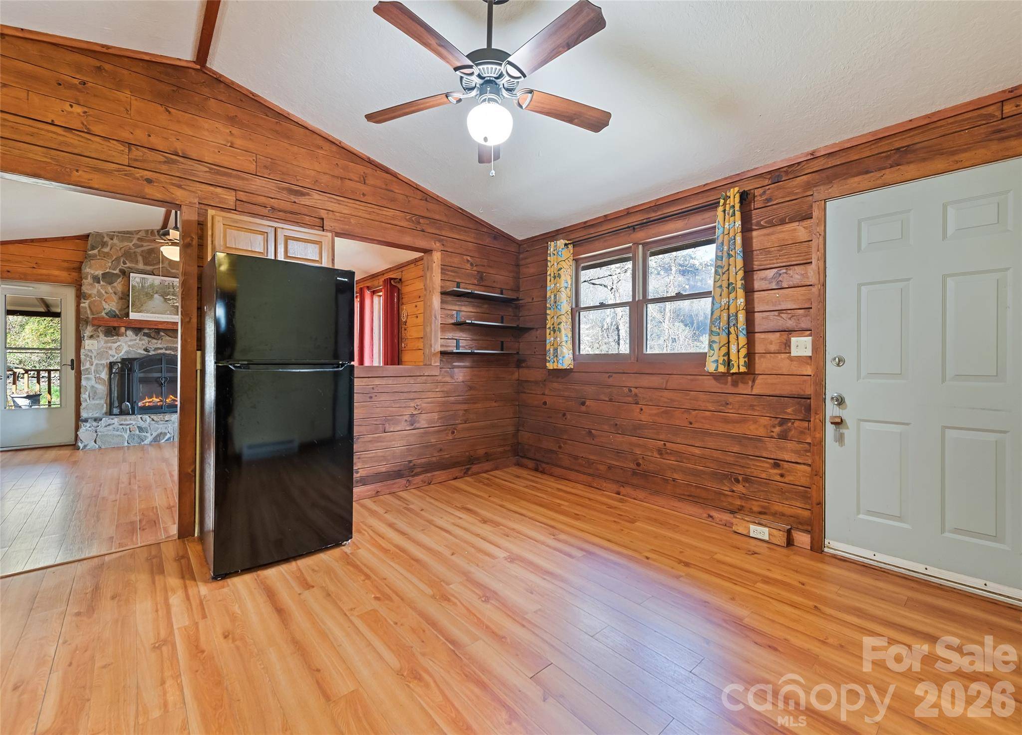 61 Shirdash DR, Maggie Valley, NC 28751