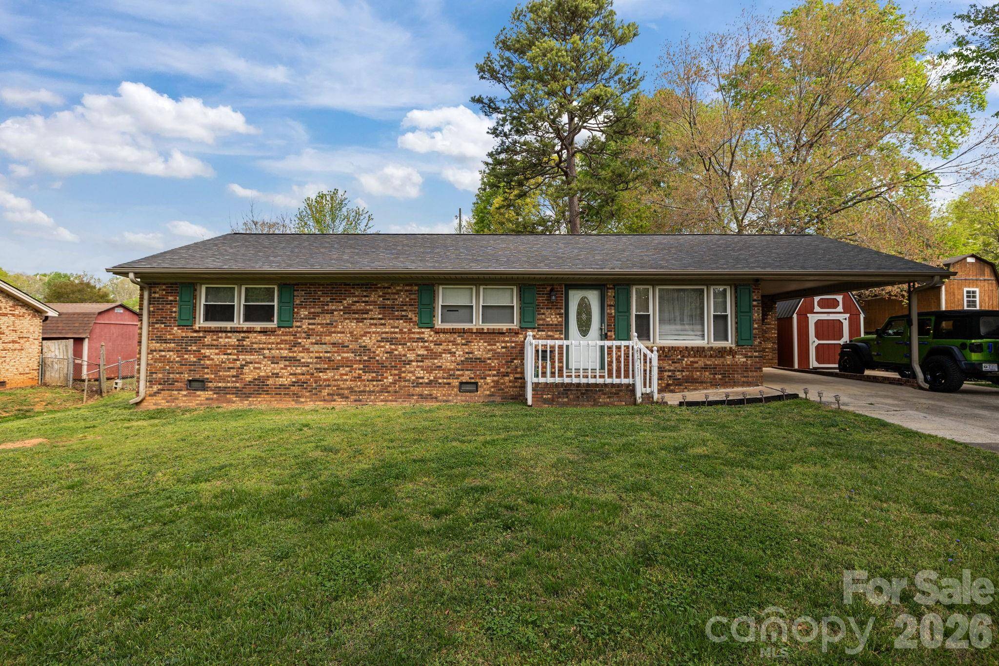 3942 Linwood RD, Gastonia, NC 28052
