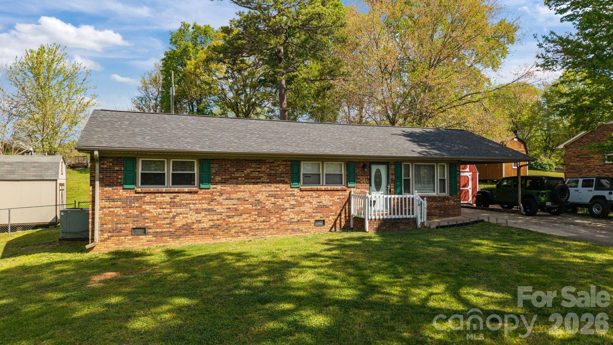 3942 Linwood RD, Gastonia, NC 28052
