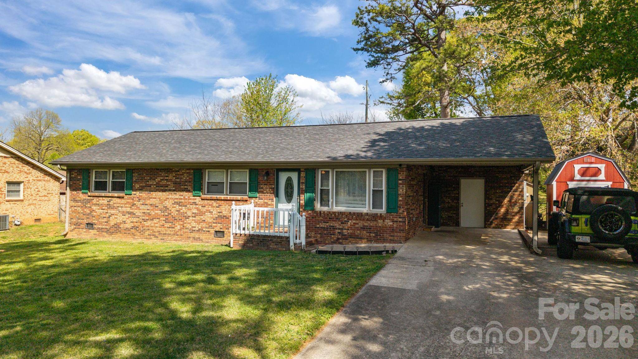 3942 Linwood RD, Gastonia, NC 28052