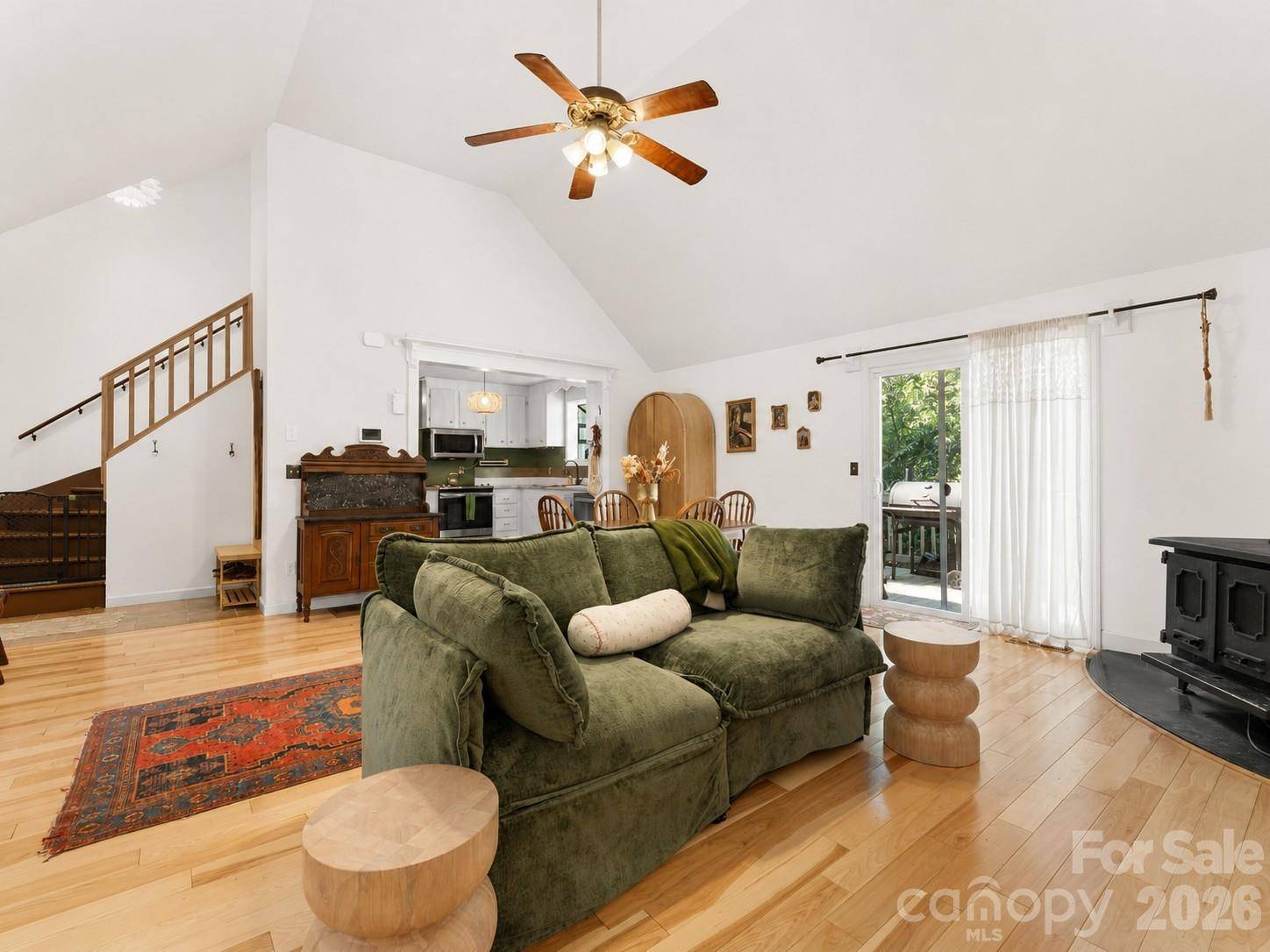 58 Pittman RD, Fletcher, NC 28732