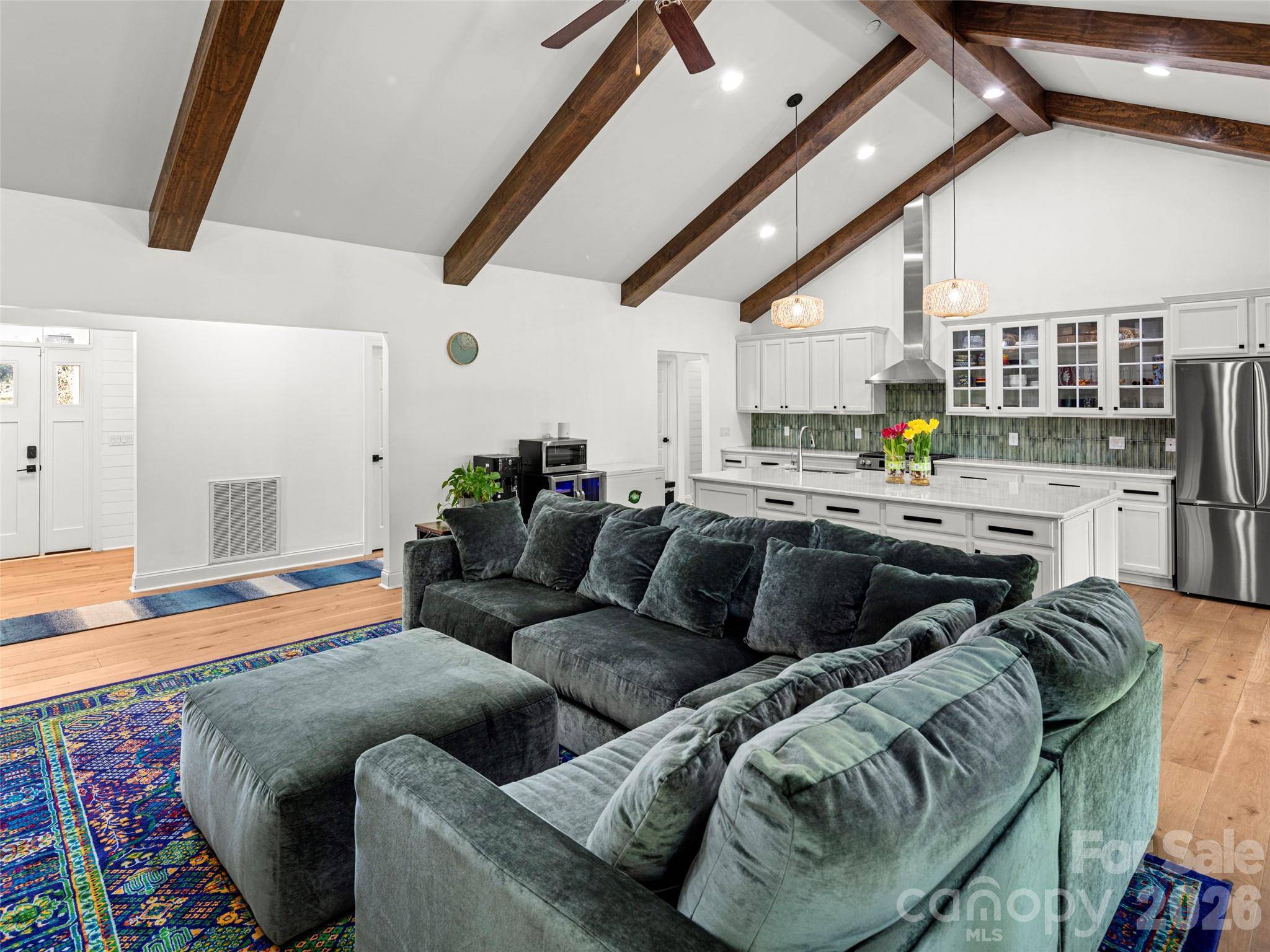 127 Rockbridge RD, Mills River, NC 28759