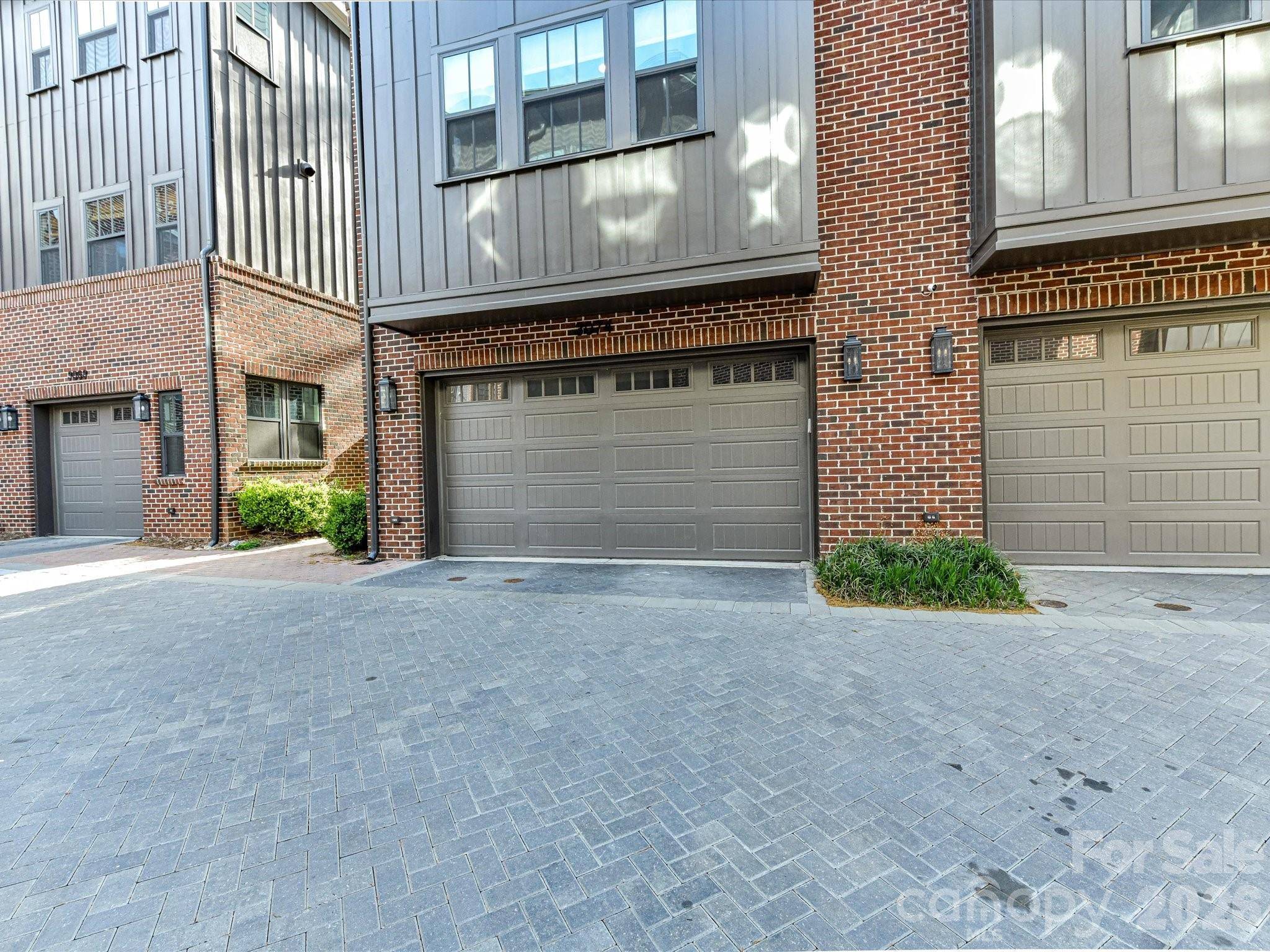 3074 Selwyn AVE, Charlotte, NC 28209