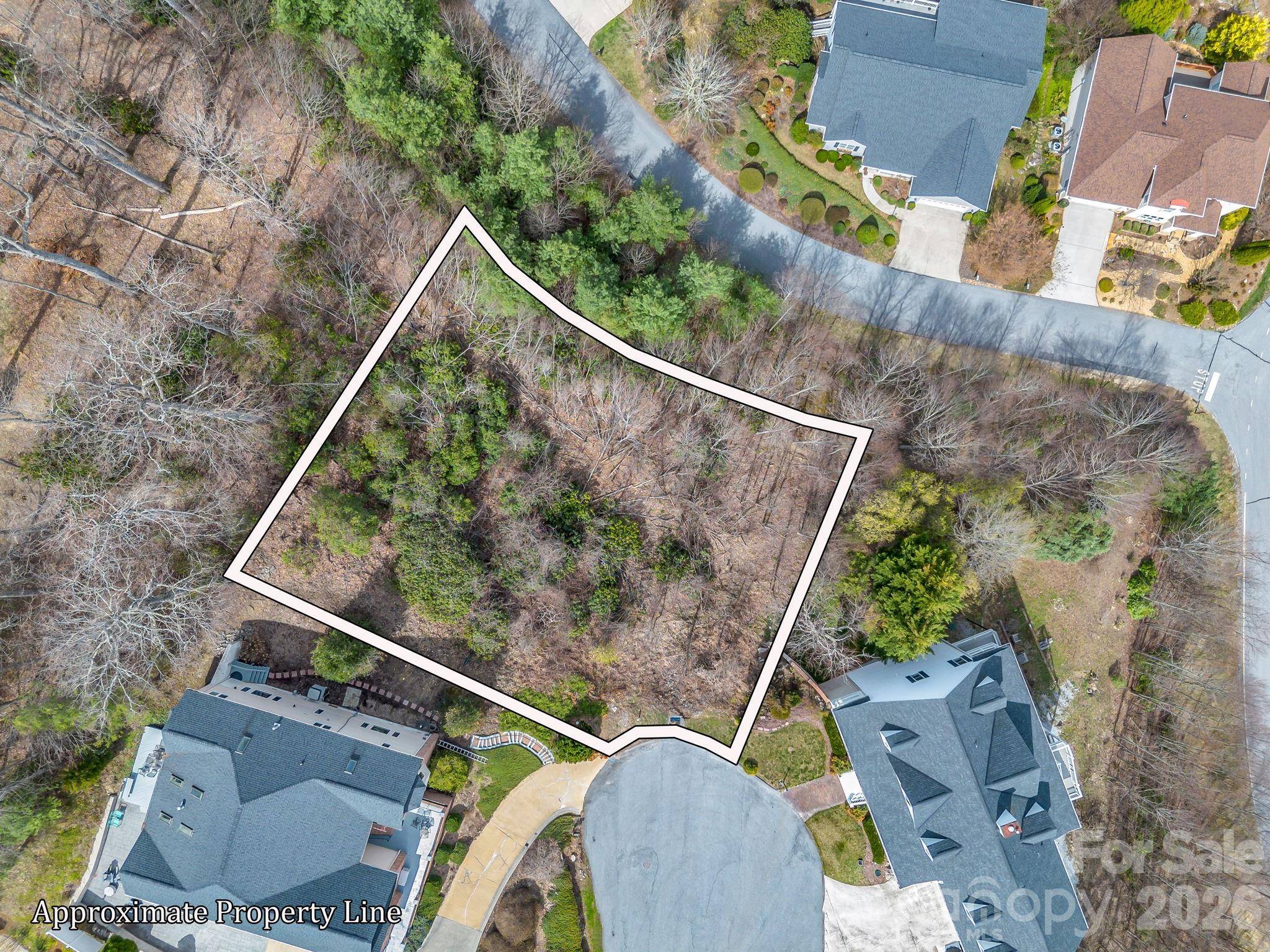 2325 Pommel RD #2325, Hendersonville, NC 28791