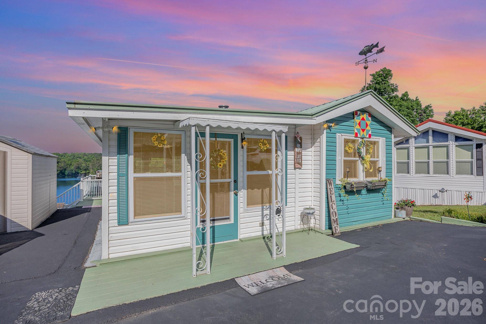 125 Maple ST, New London, NC 28127