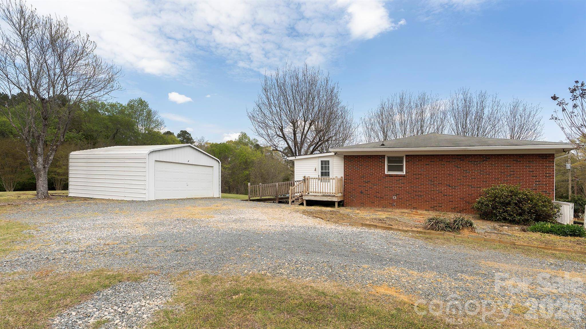 2700 Mount Pleasant RD S, Mount Pleasant, NC 28124