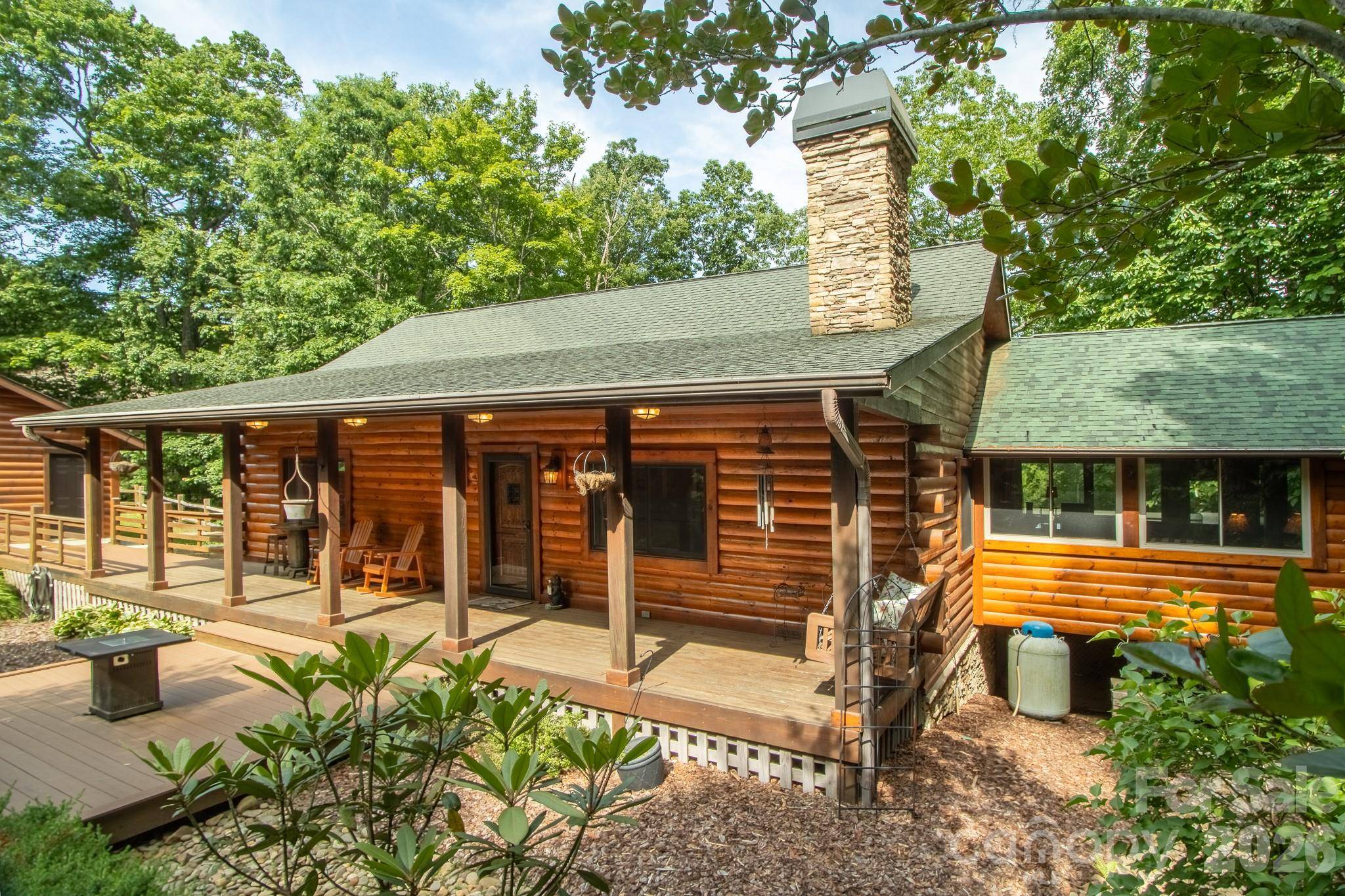153 Brandy RDG, Brevard, NC 28712