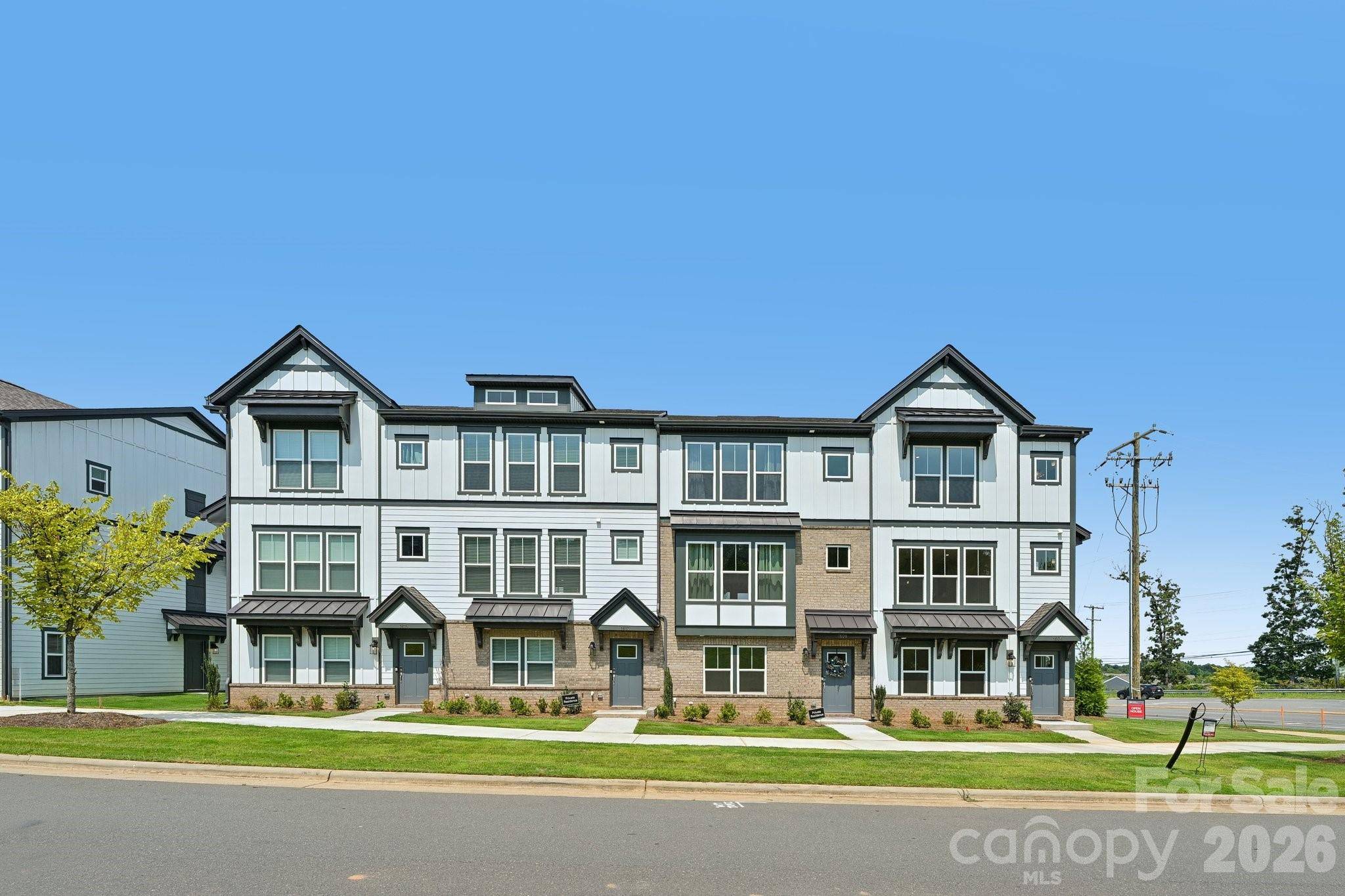1804 Alexander Village Main DR, Charlotte, NC 28262