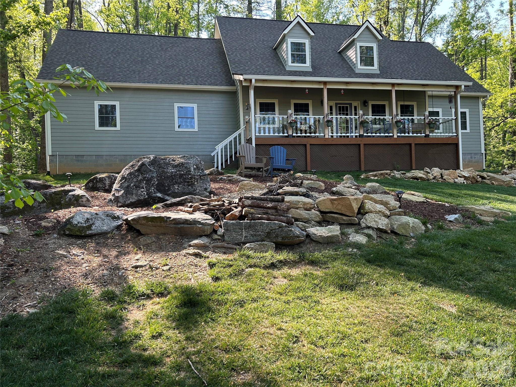 88 Pounding Mill None, Hendersonville, NC 28792