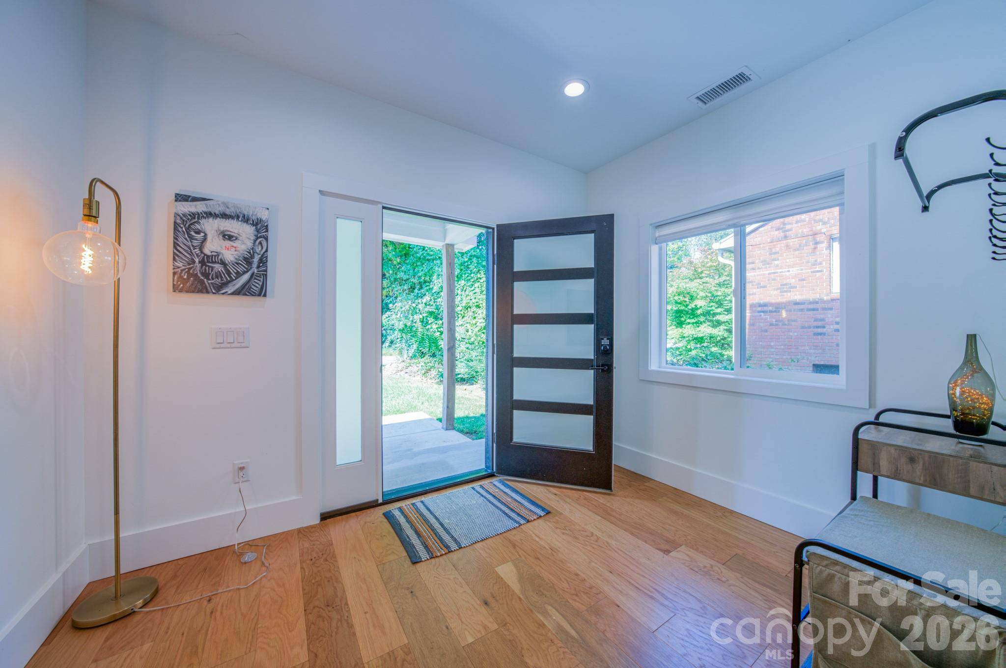 321 Hazel Mill RD, Asheville, NC 28806