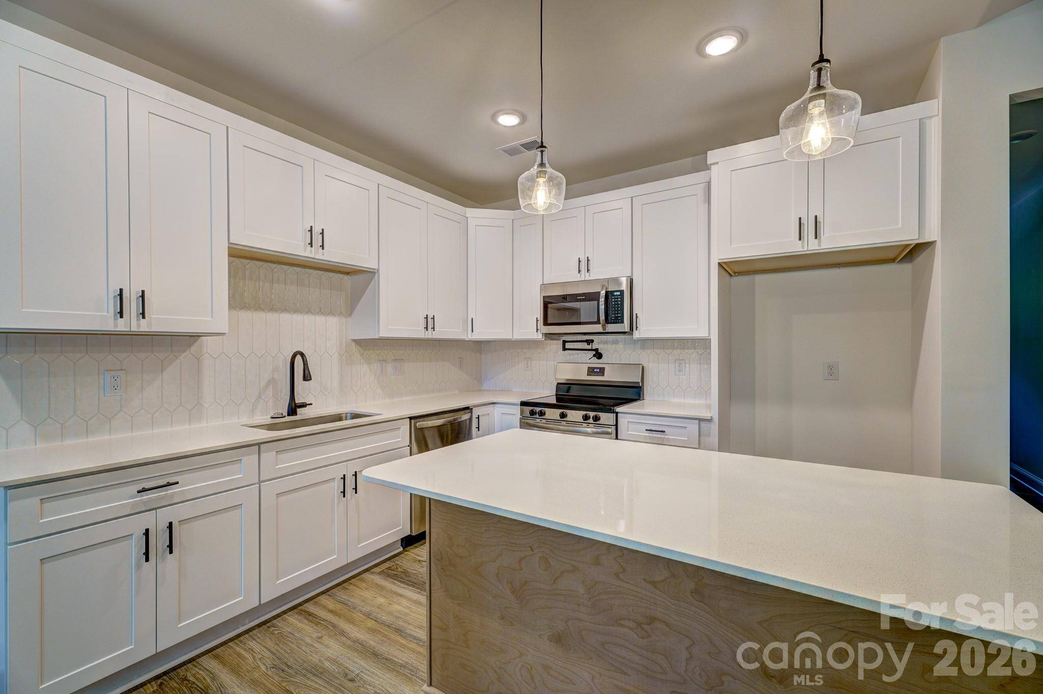 315 S Pink ST, Cherryville, NC 28021