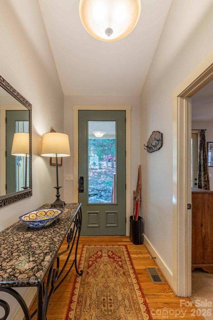 98 Mill Pond DR, Tuckasegee, NC 28783