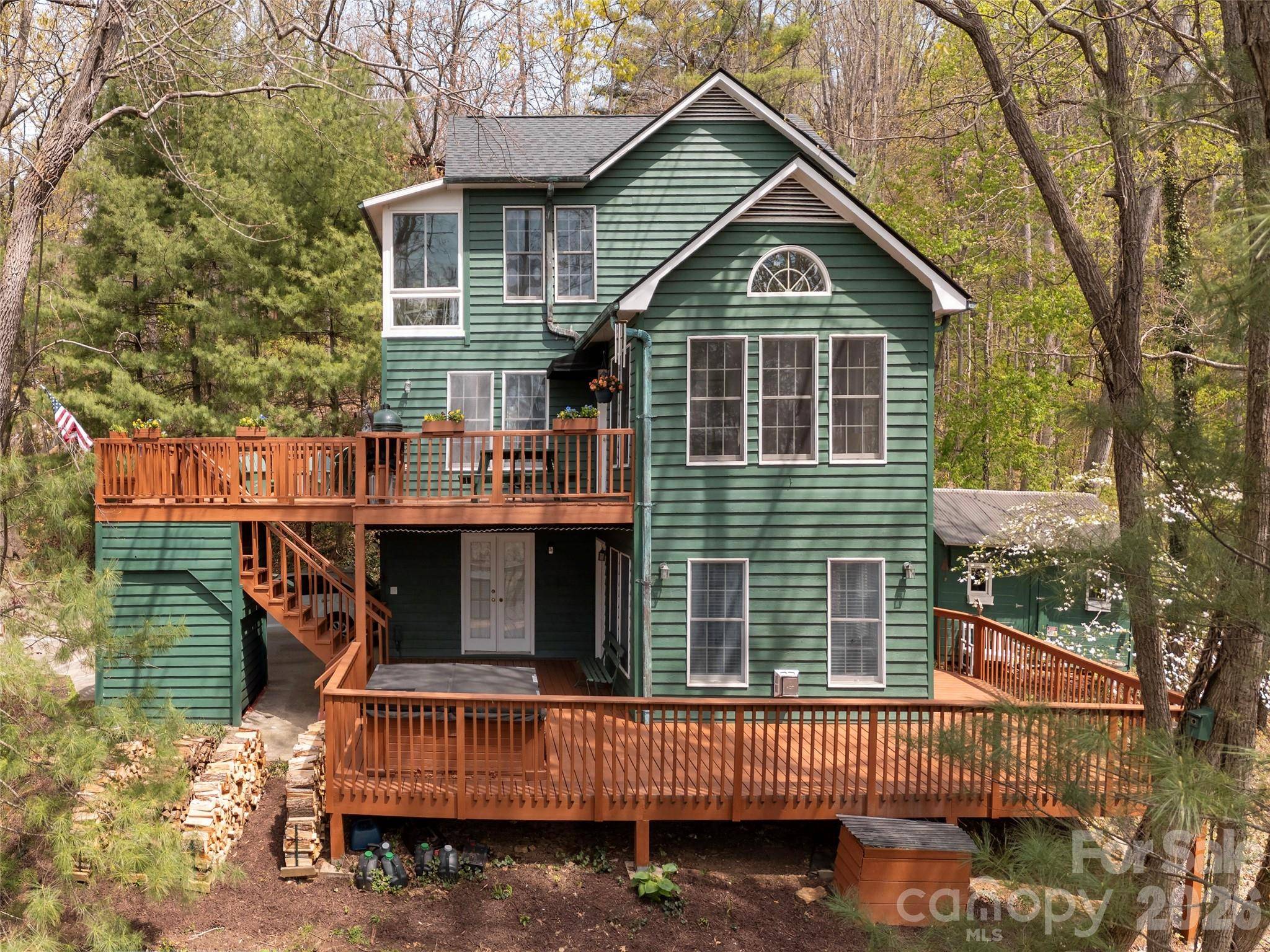 403 Cherokee RD, Asheville, NC 28804