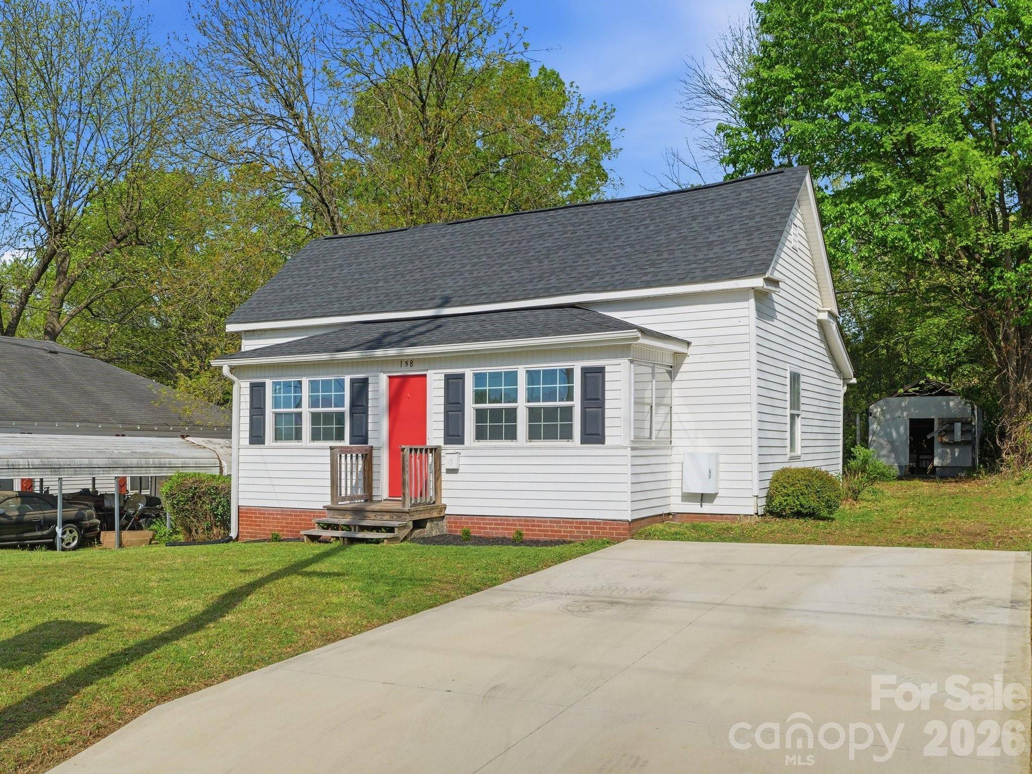 158 NW Academy ST, Concord, NC 28025