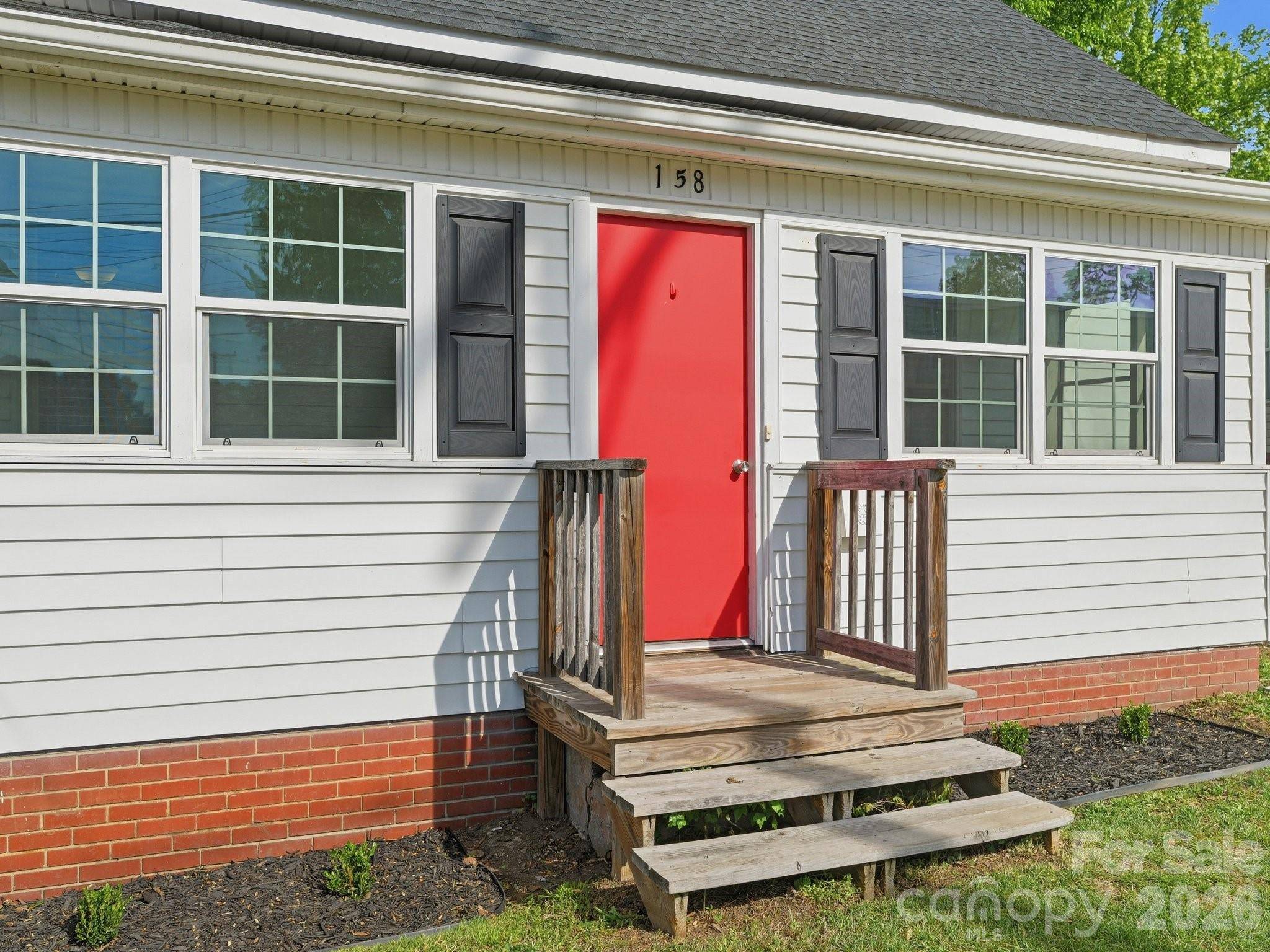 158 NW Academy ST, Concord, NC 28025