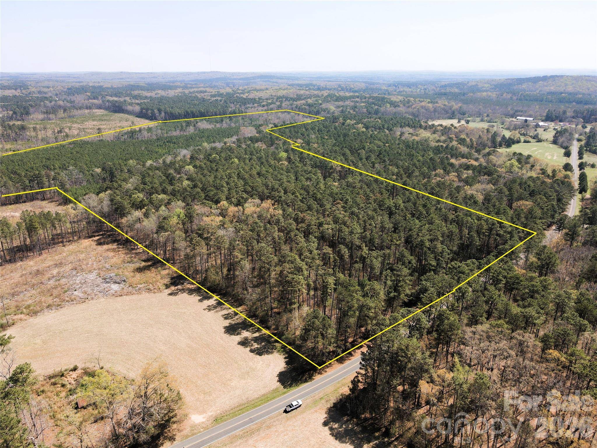 01 Collins Mountain RD, Chapel Hill, NC 27516