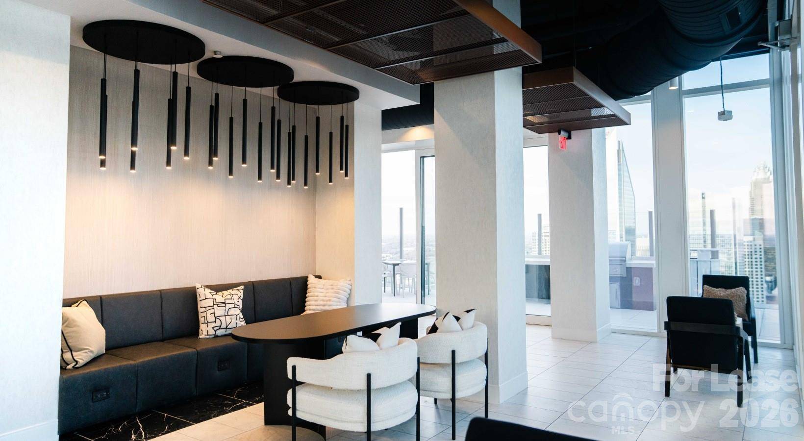 111 E Carson BLVD #Mina, Charlotte, NC 28203
