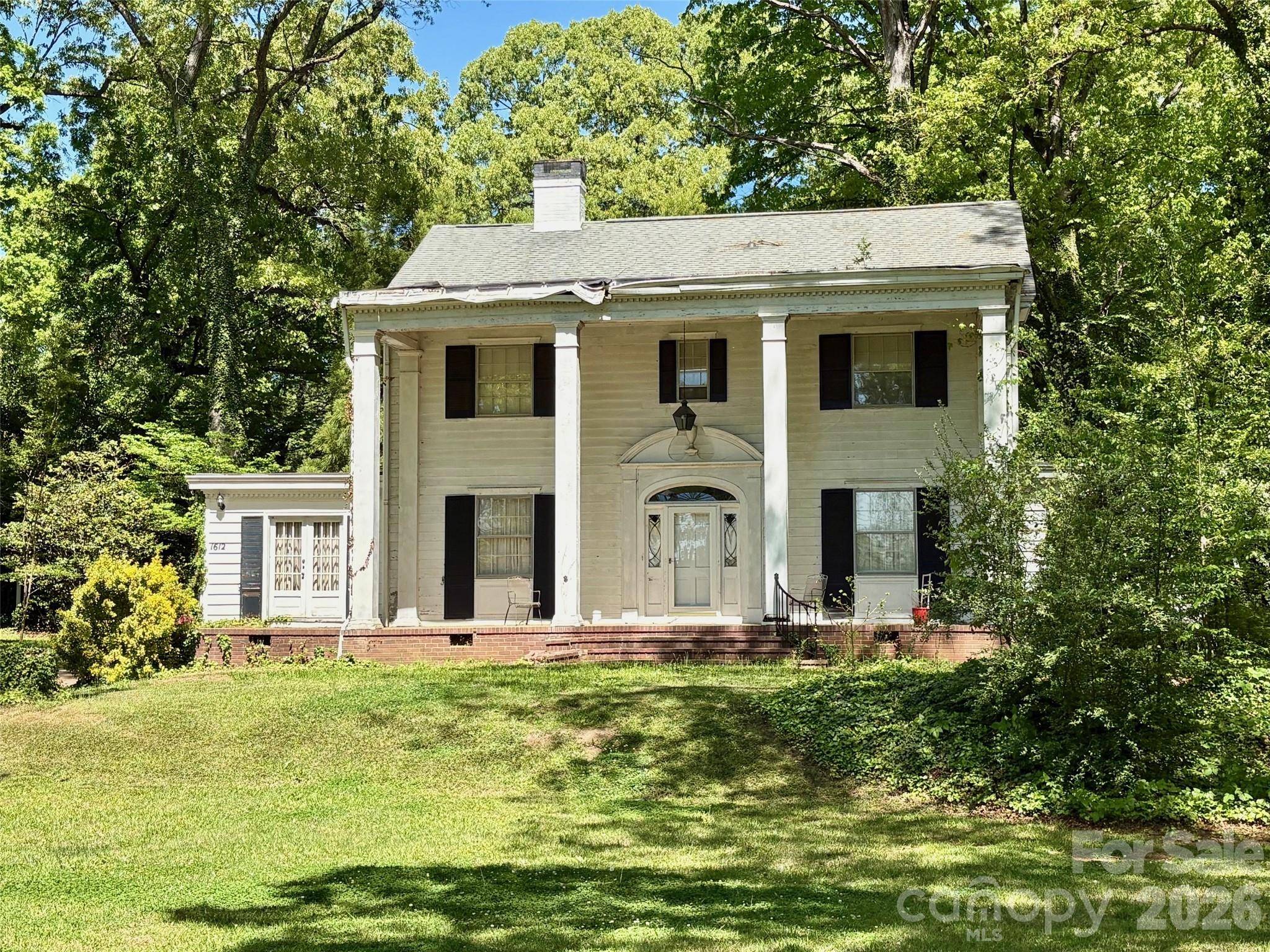 1612 S New Hope RD, Gastonia, NC 28054