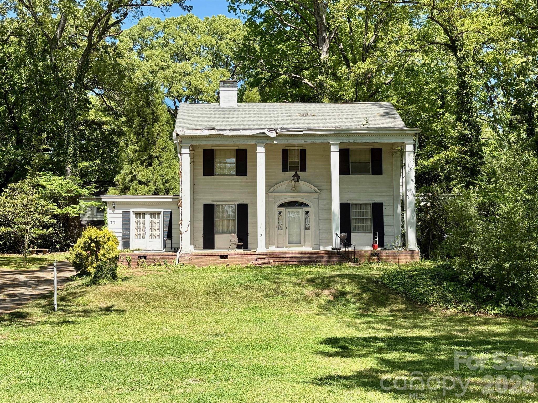 1612 S New Hope RD, Gastonia, NC 28054