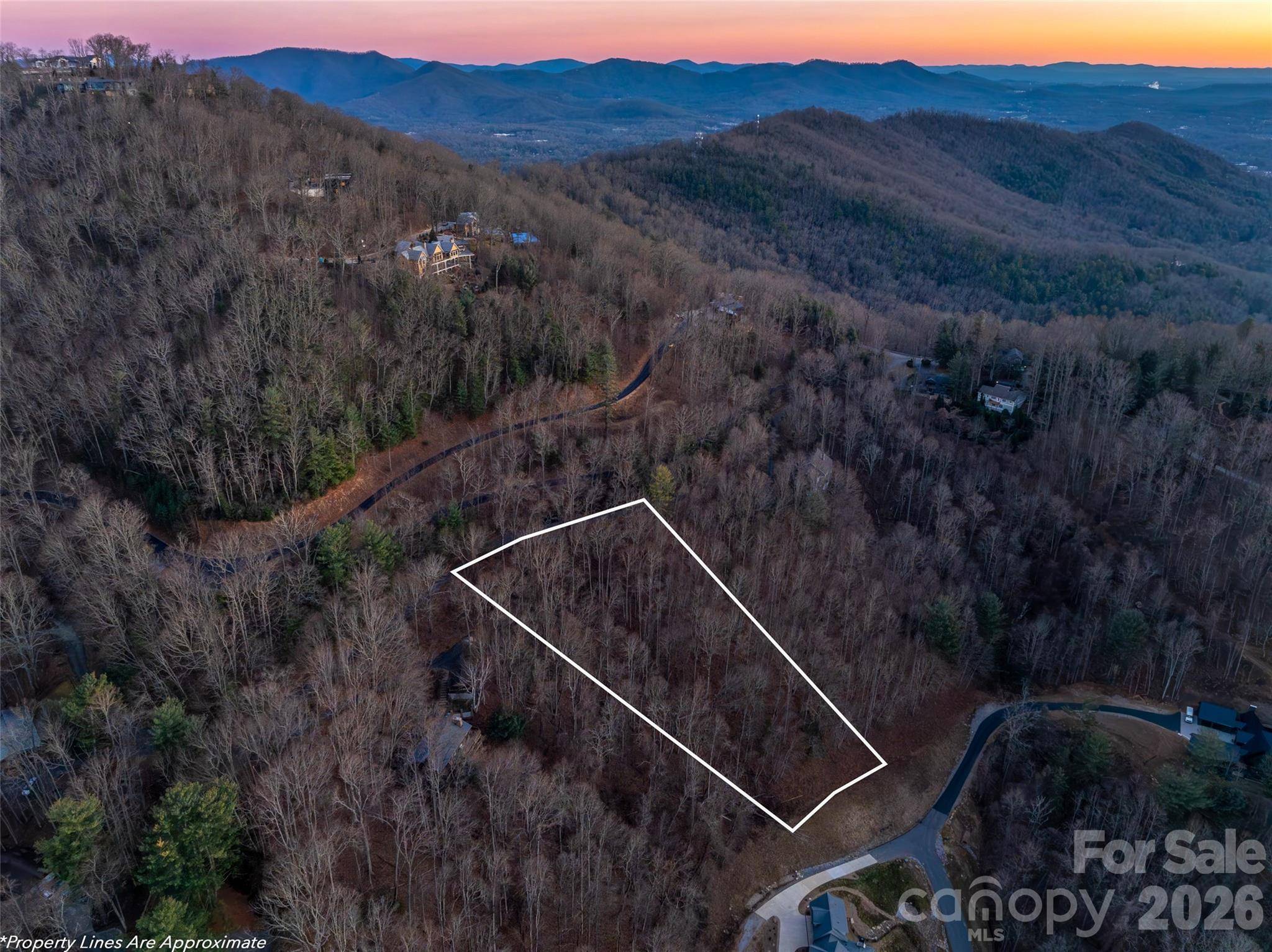 34 Mountain Vista DR, Asheville, NC 28804