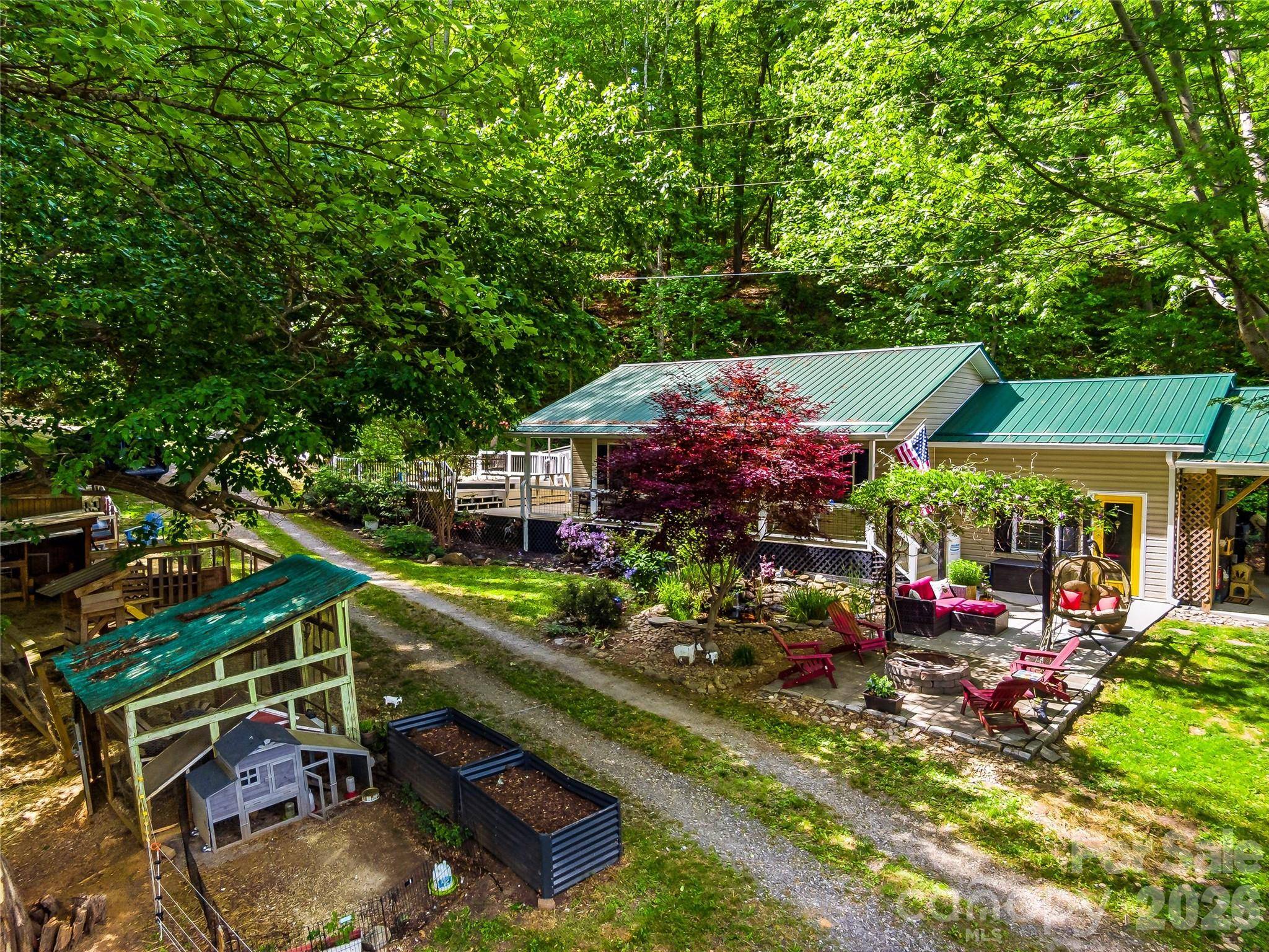 103 Old US 19 23 HWY, Candler, NC 28715