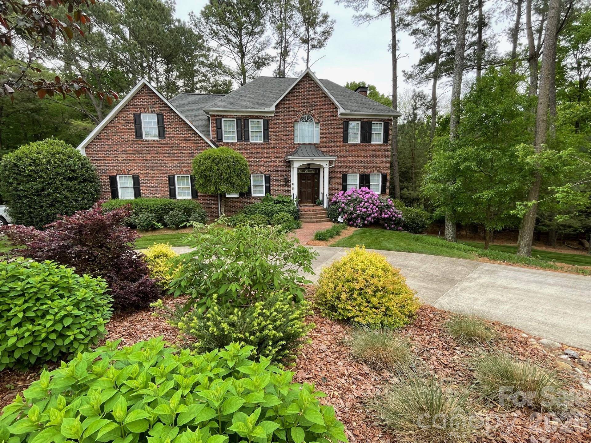 1200 Heritage DR, Albemarle, NC 28001