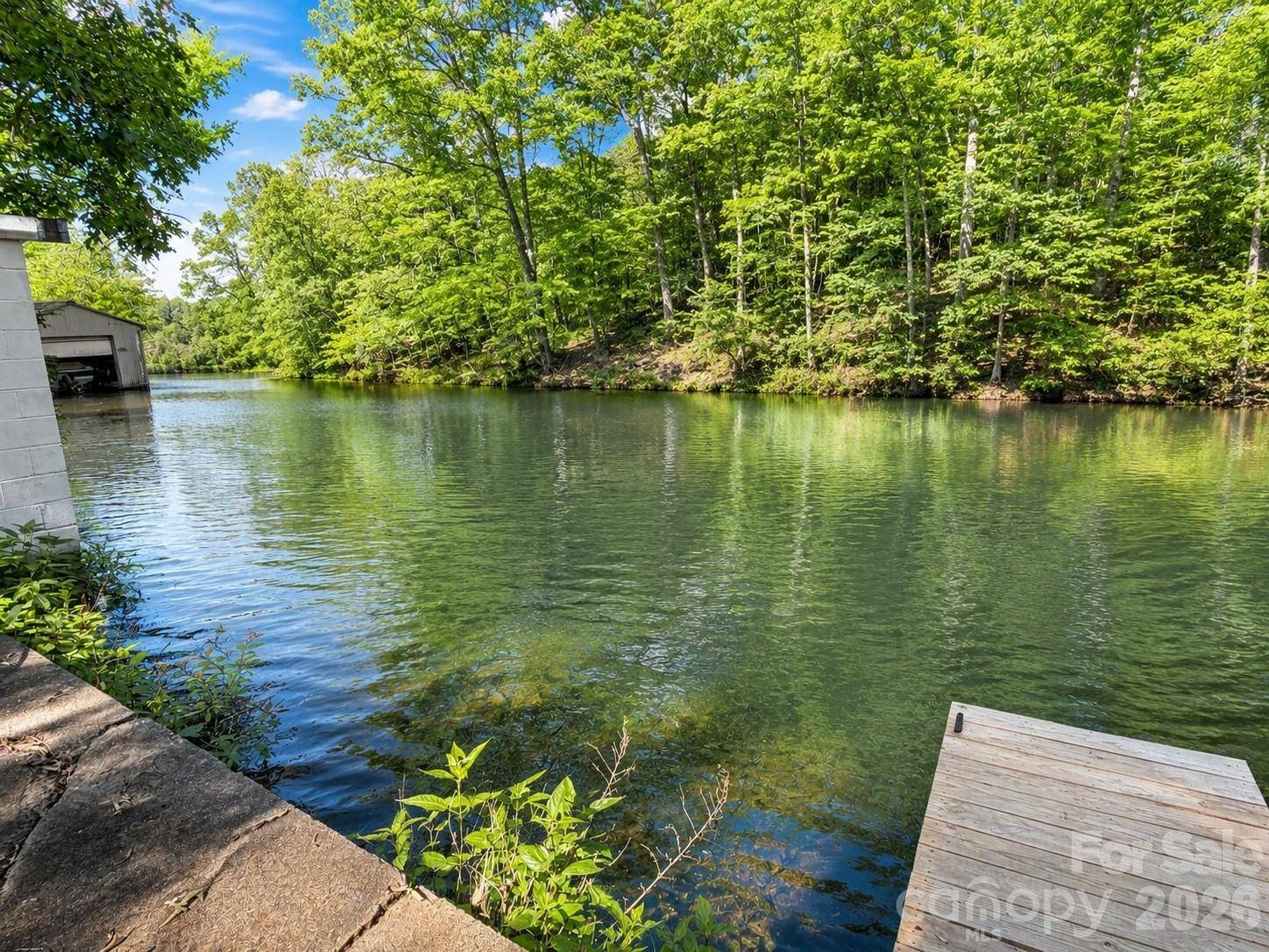198 Clouse LN, Taylorsville, NC 28681