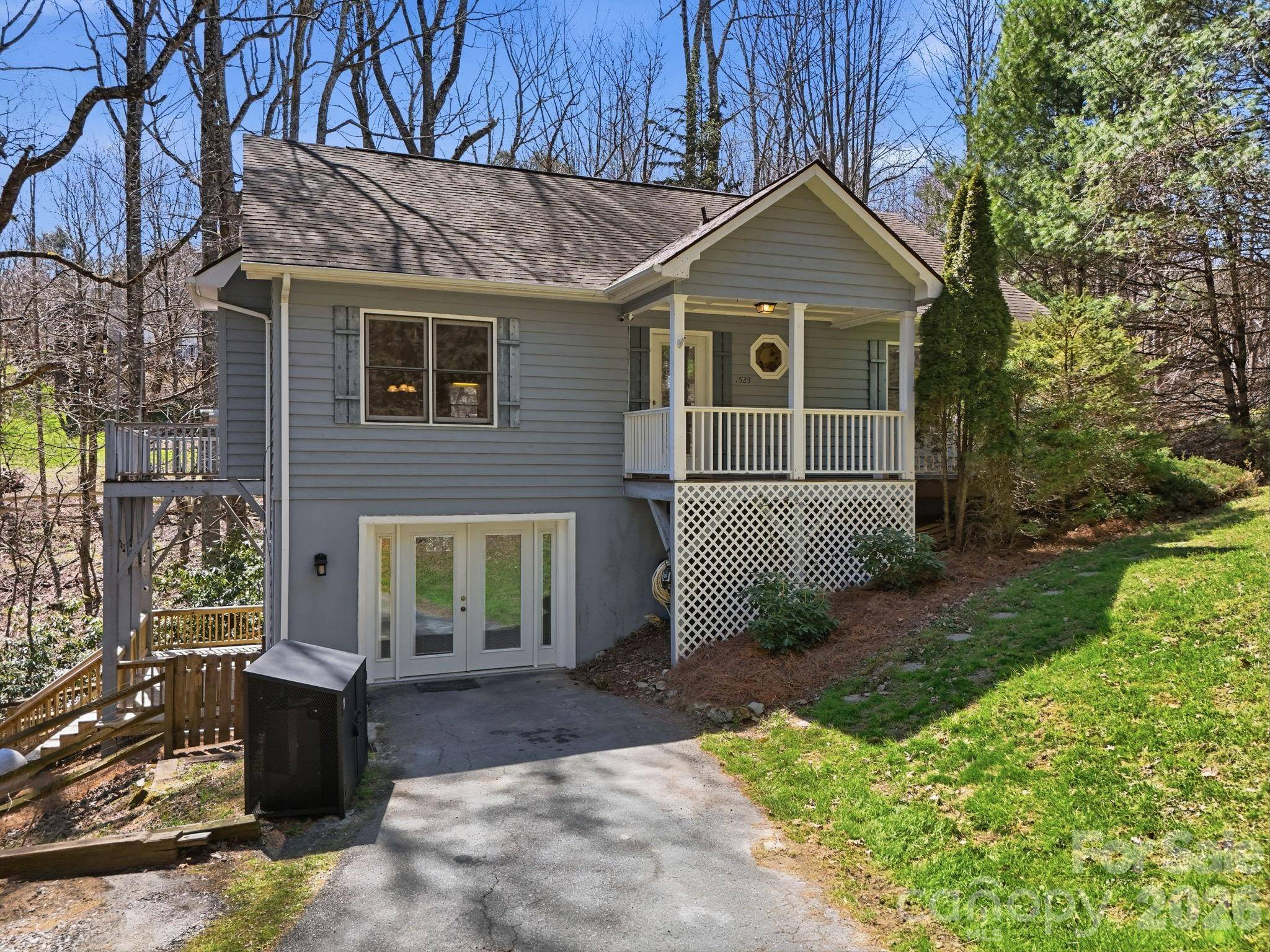 1523 Russ Cornett RD, Boone, NC 28607