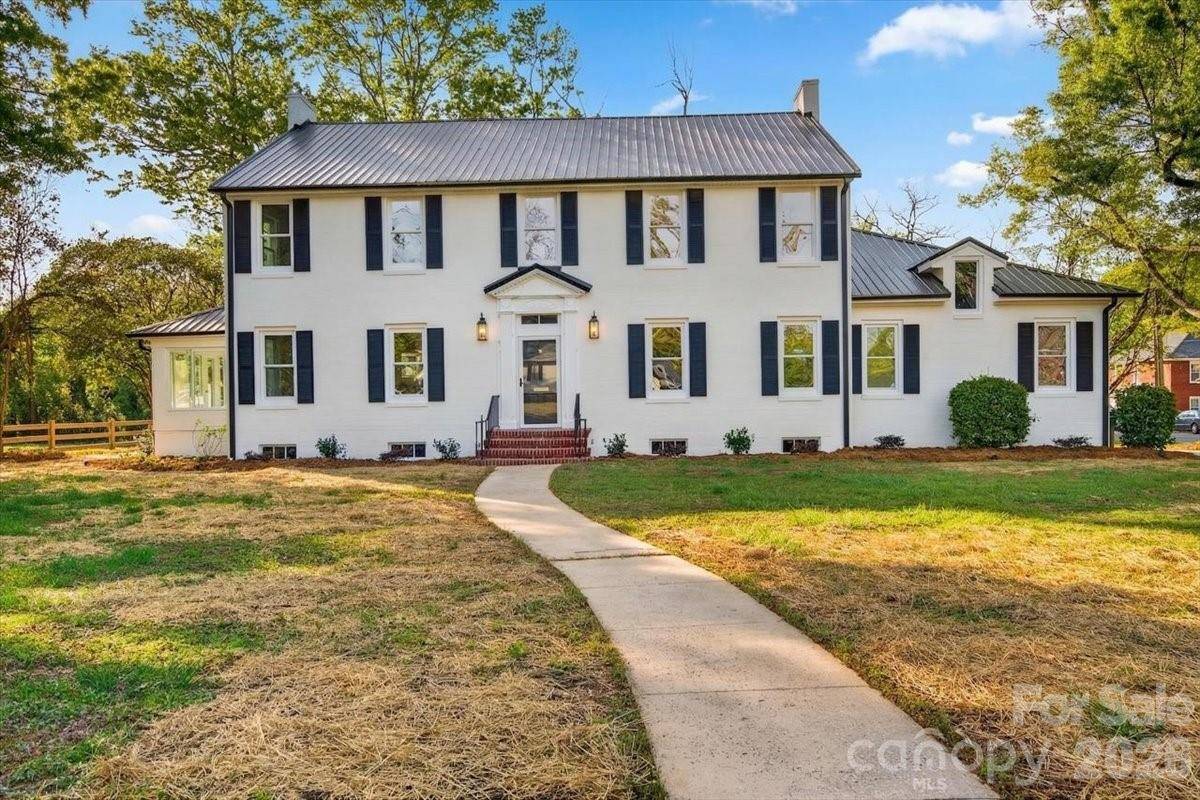 504 S Franklin ST, China Grove, NC 28023