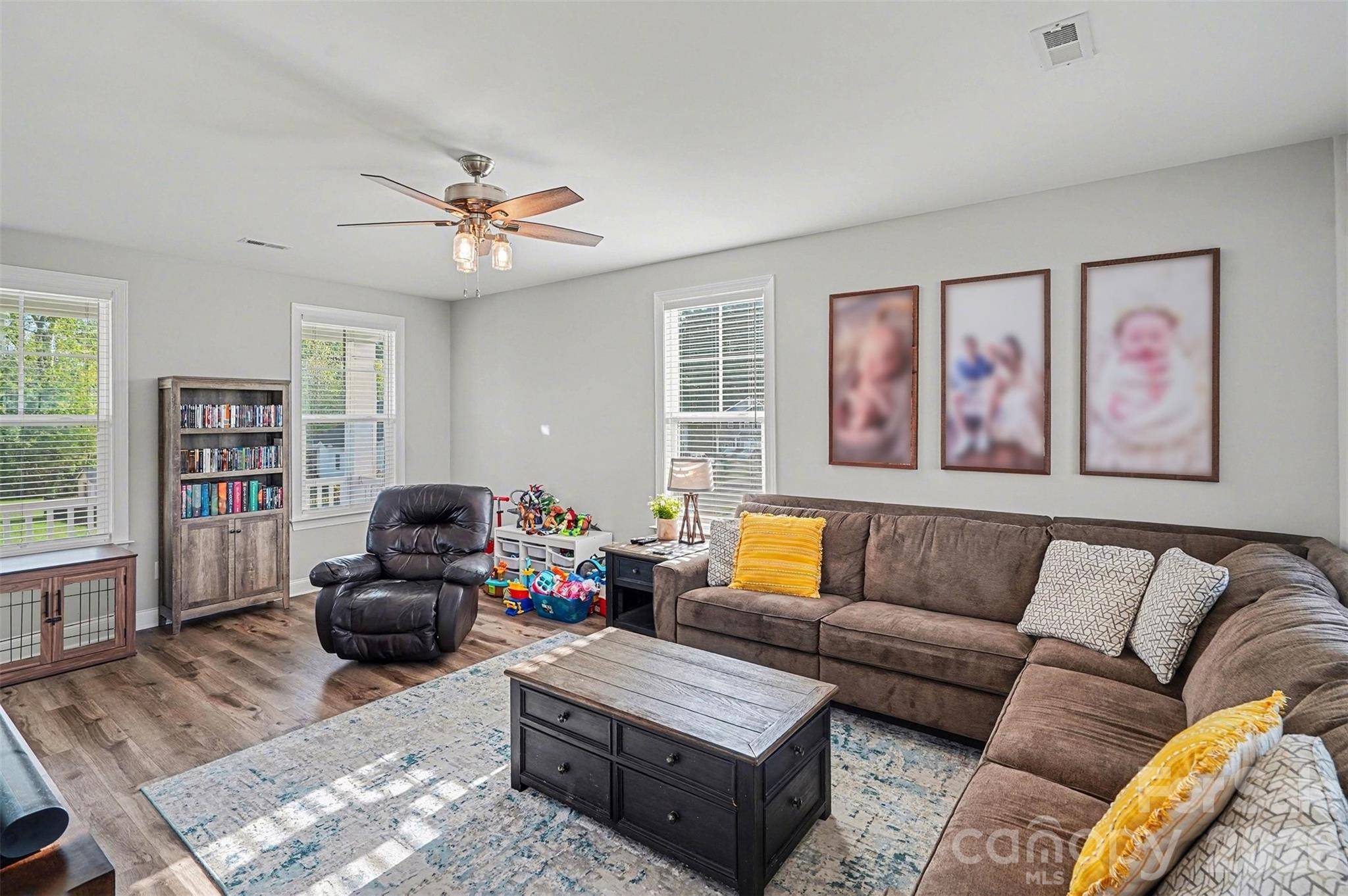201 Garden View LN, Shelby, NC 28152