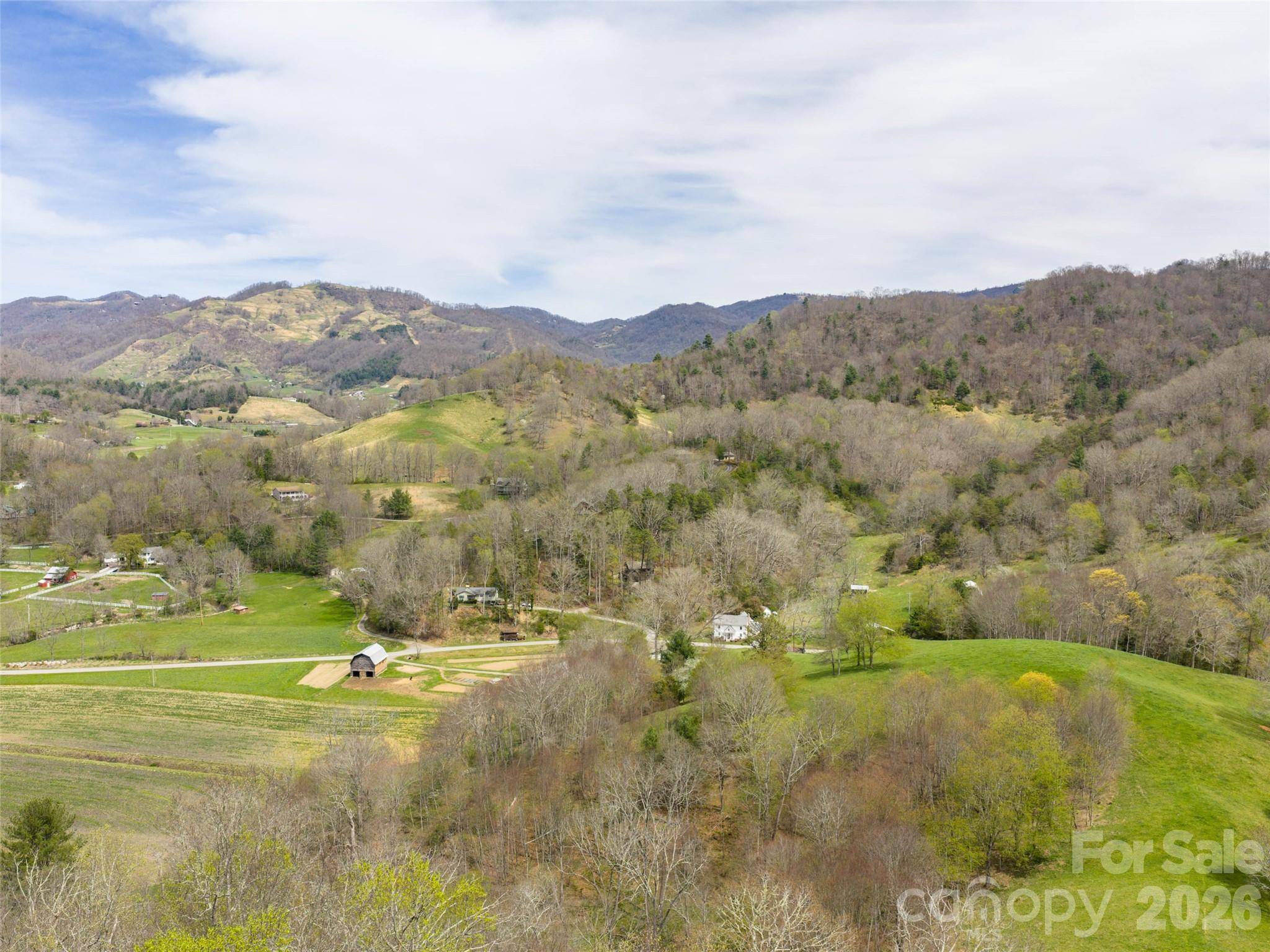 00 Winfield DR, Clyde, NC 28721