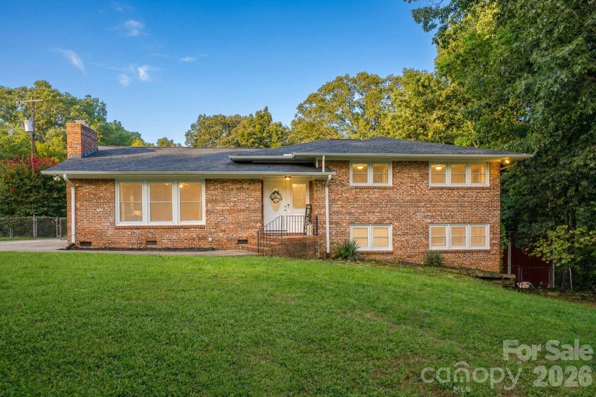 122 Crestwood DR, Chester, SC 29706