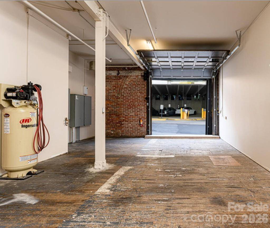 39 N Lexington AVE #5, Asheville, NC 28801