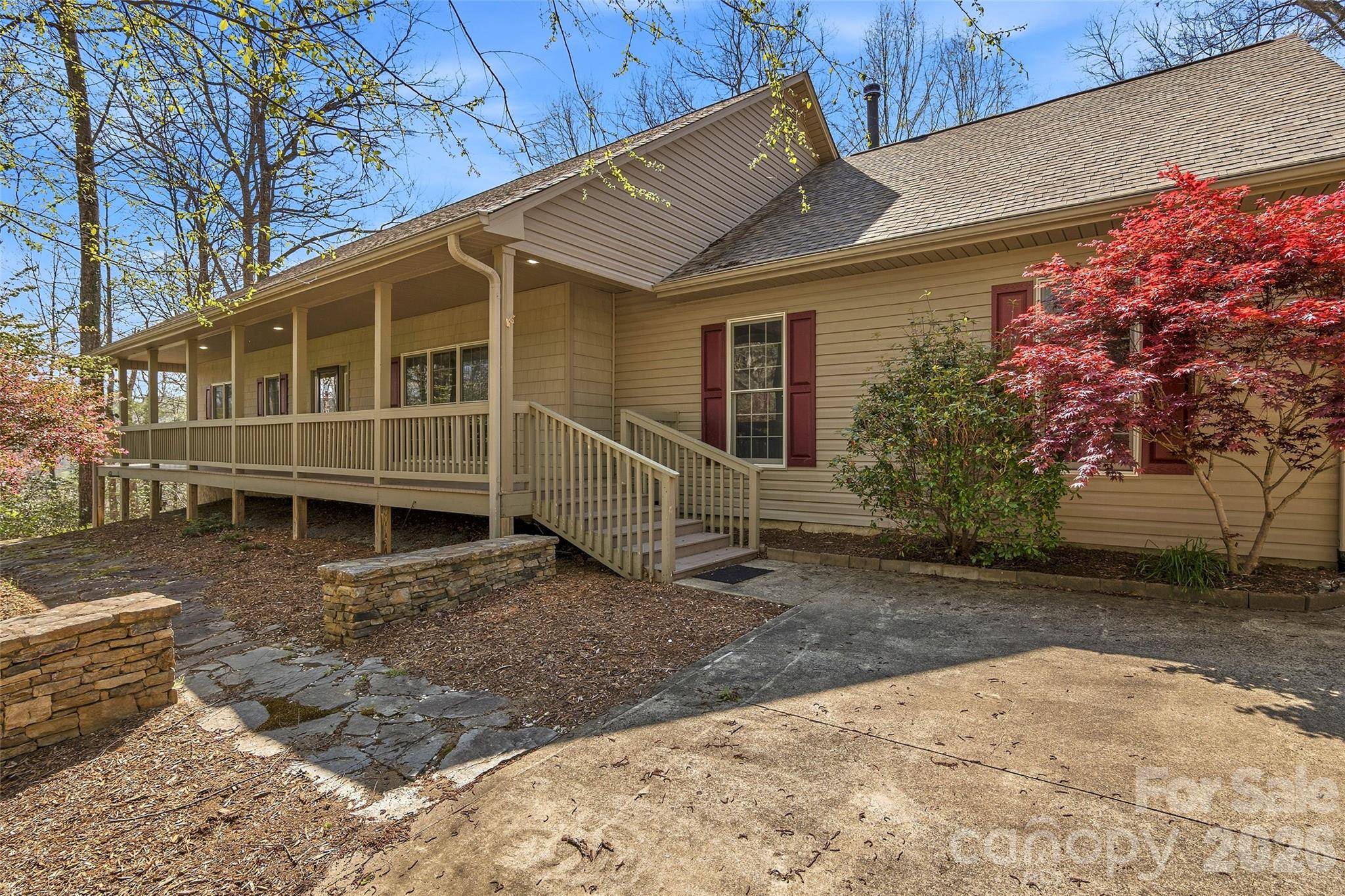 1244 Windover DR, Brevard, NC 28712