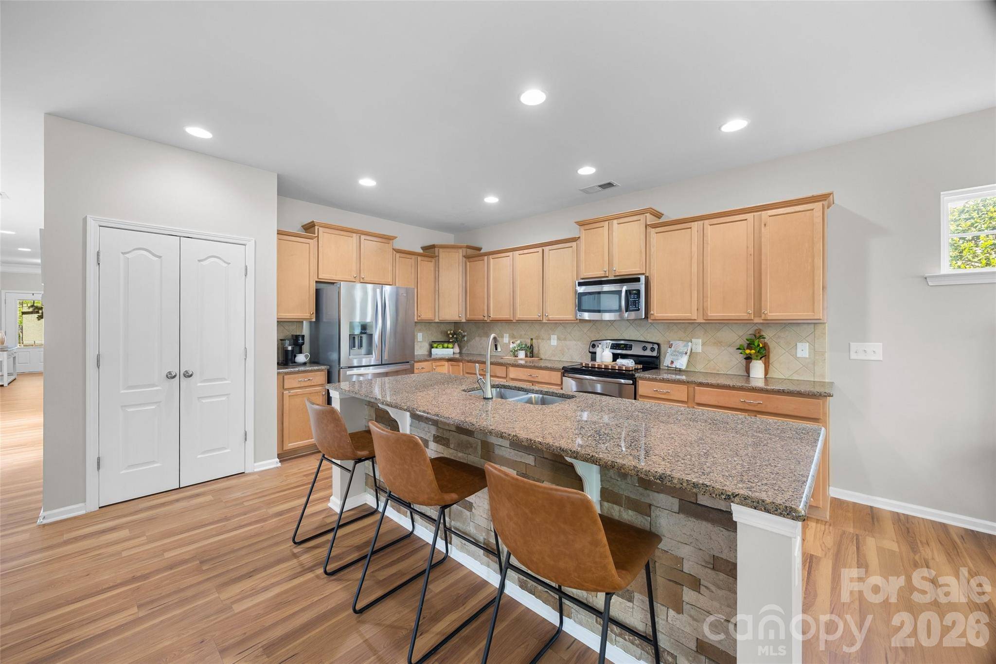 1521 Deer Meadows DR, Waxhaw, NC 28173
