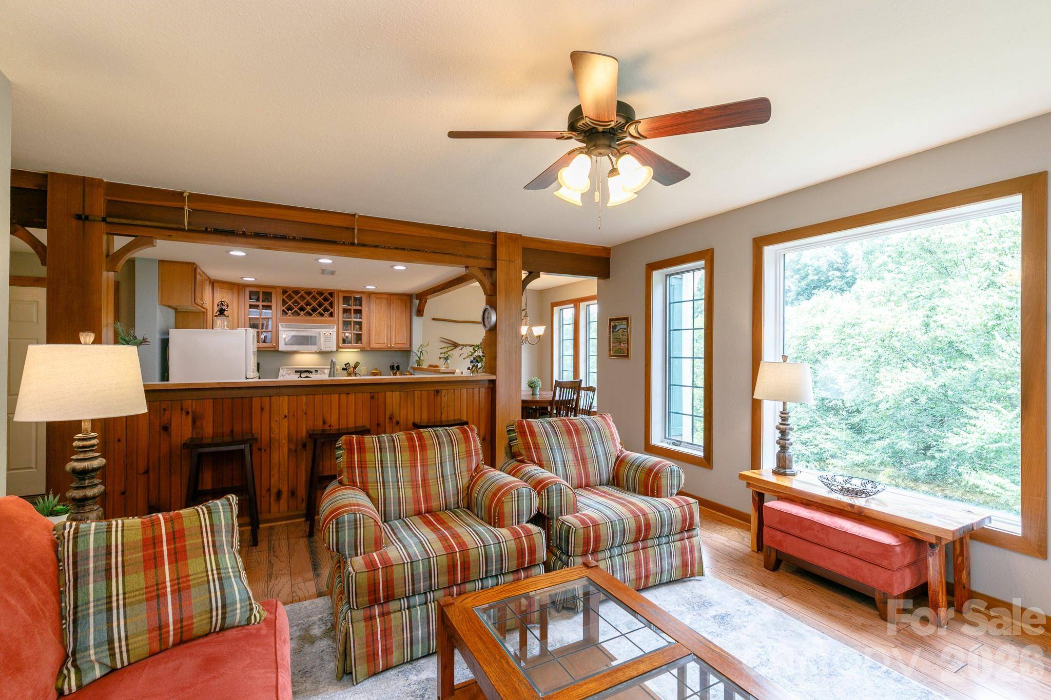 222 Creekside WAY #D202, Burnsville, NC 28714