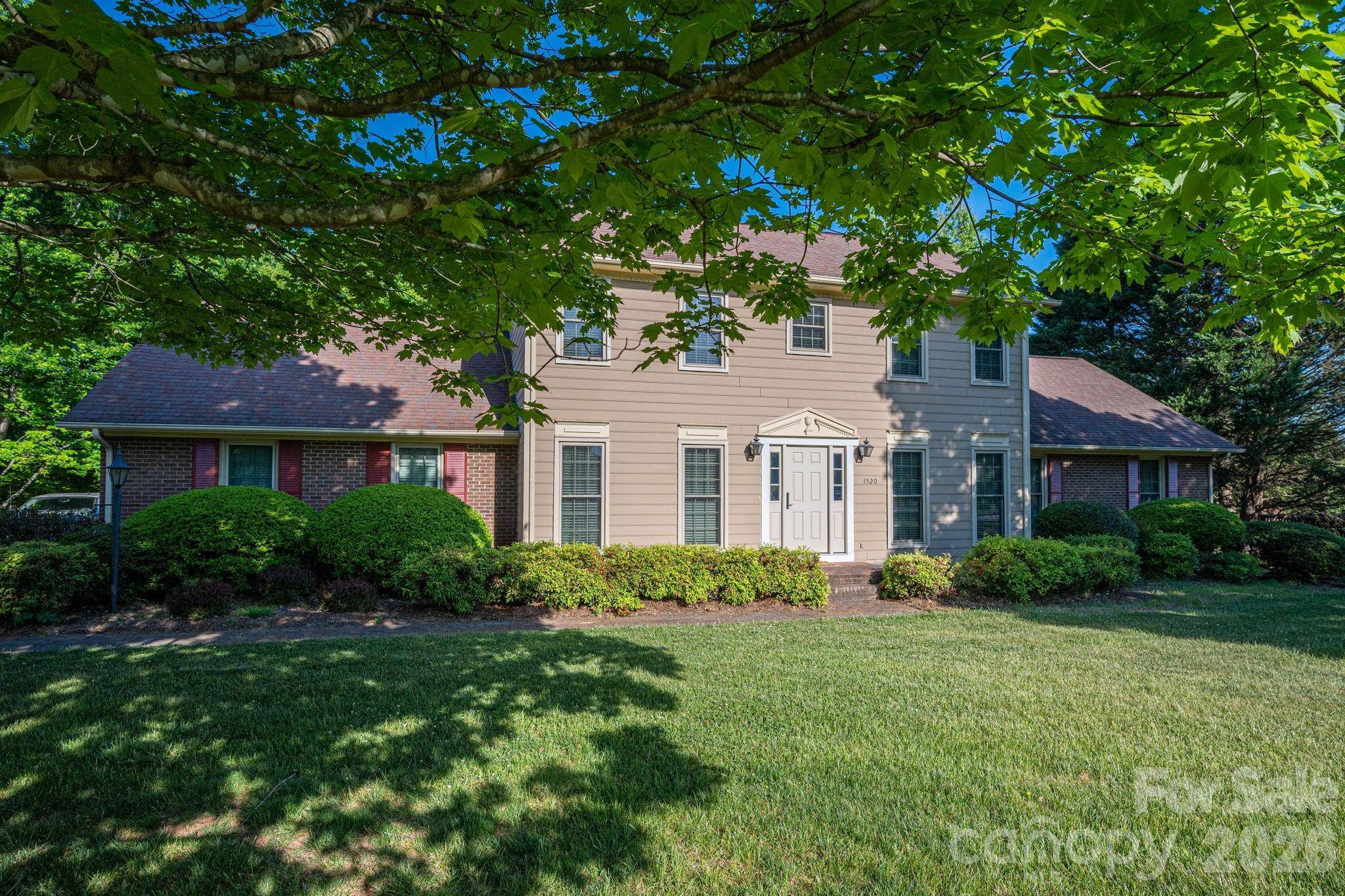 1520 Stableview DR, Gastonia, NC 28056