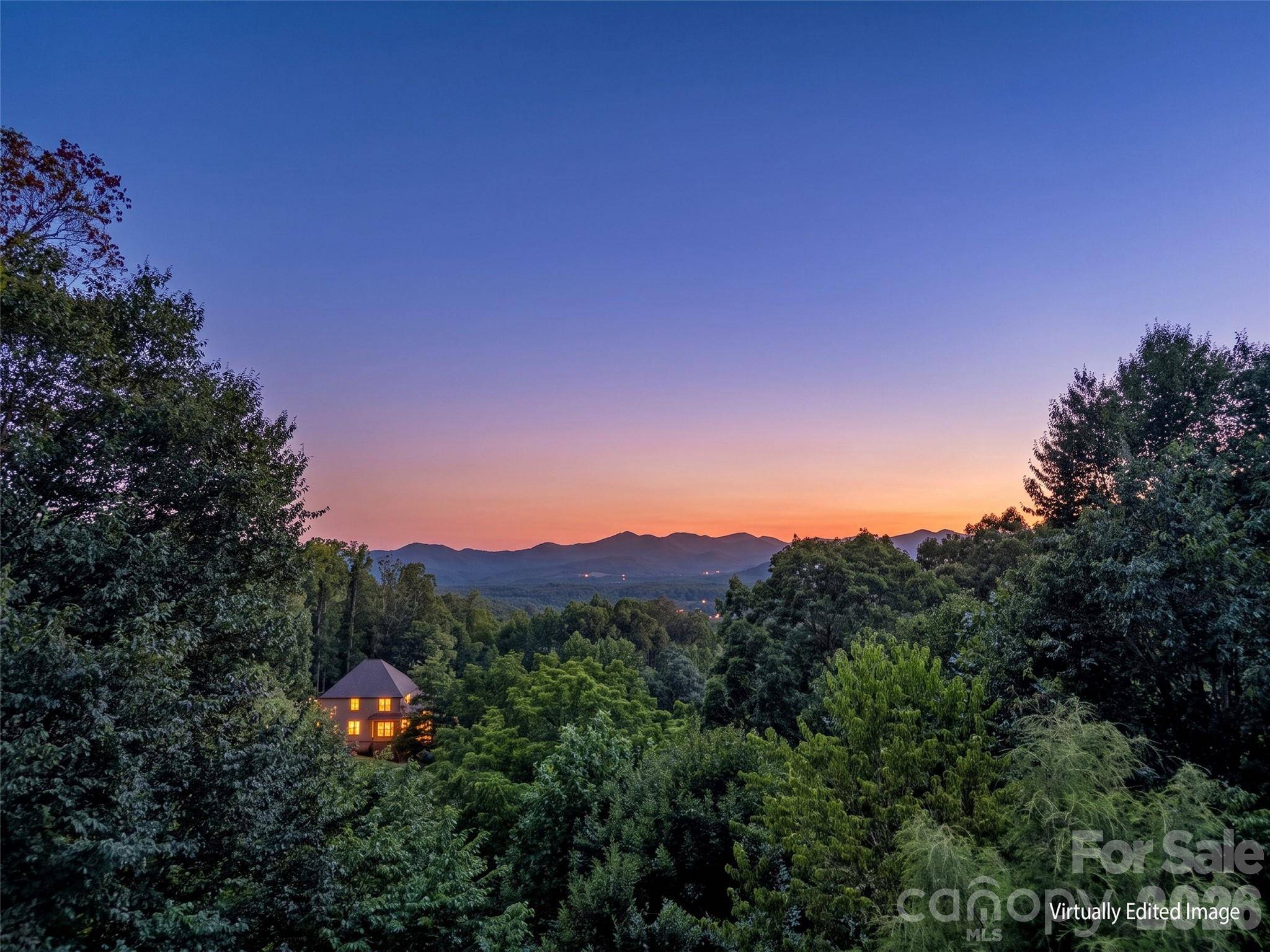 24 Sunnie Rae LN, Candler, NC 28715