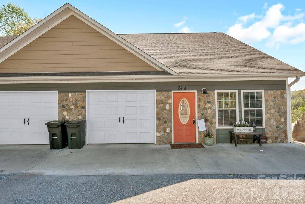 24 Merideth DR #A, Marion, NC 28752