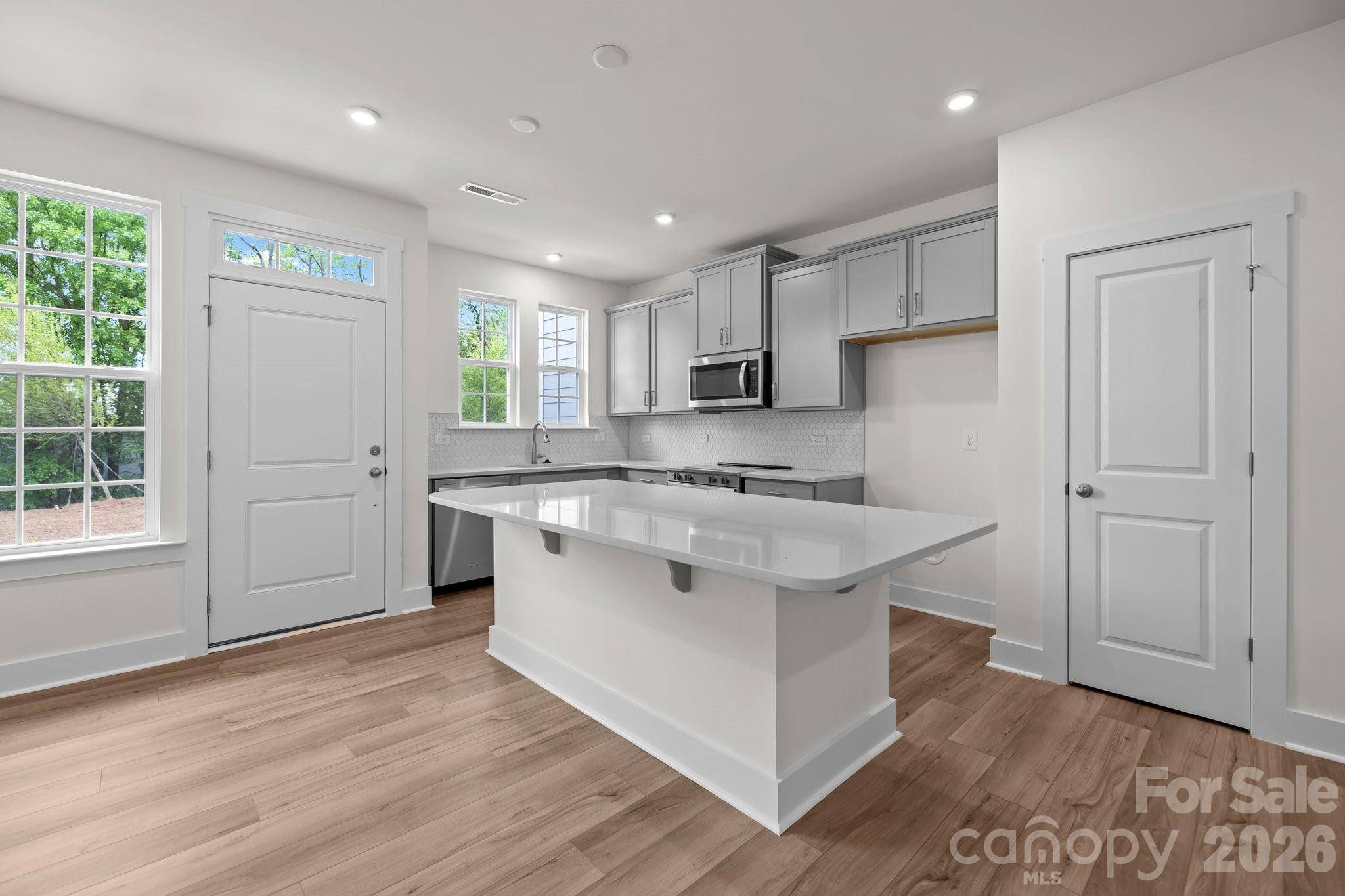 2930 Clyde DR, Charlotte, NC 28208