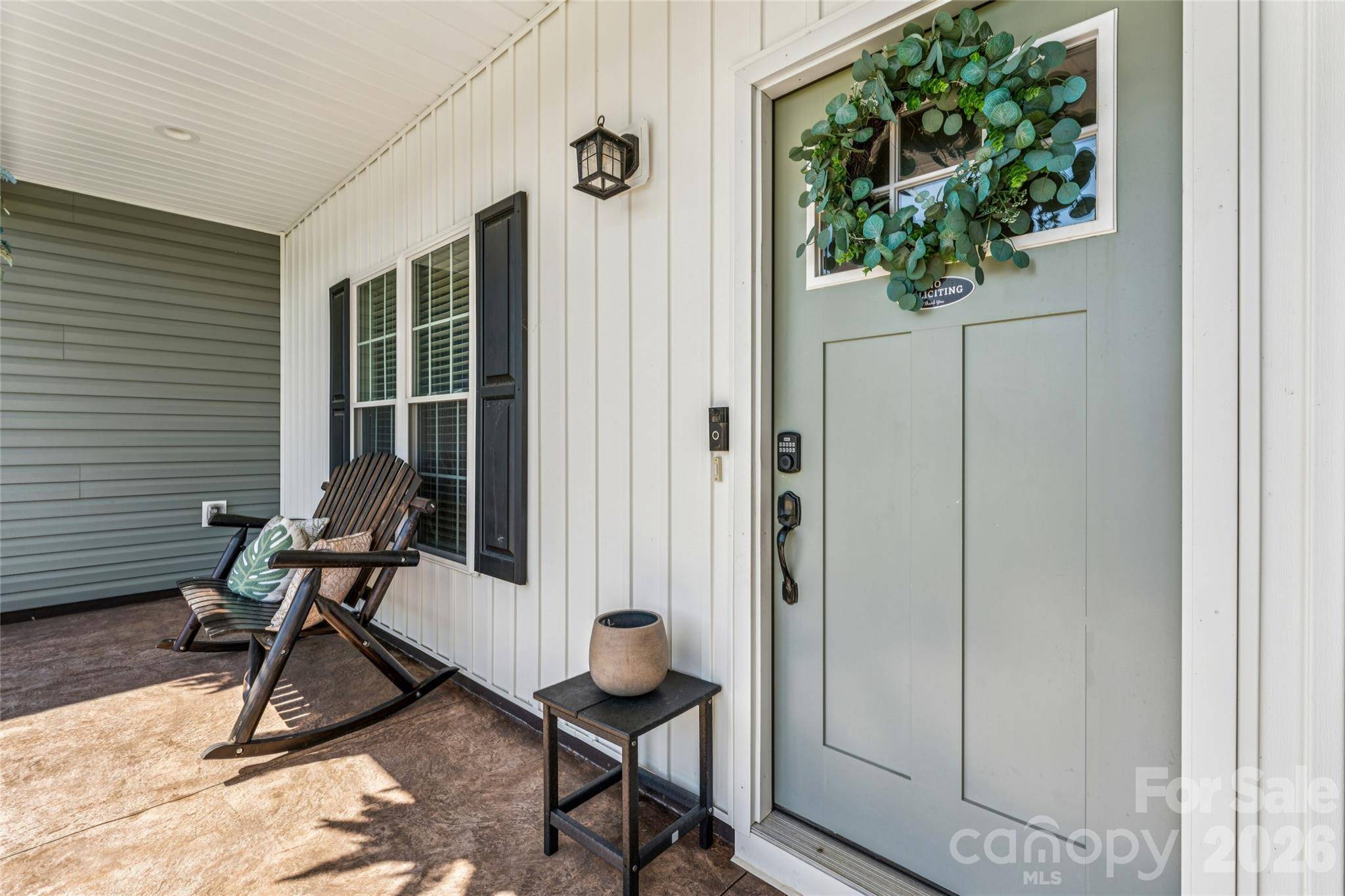 105 E Dundee CT, Statesville, NC 28625