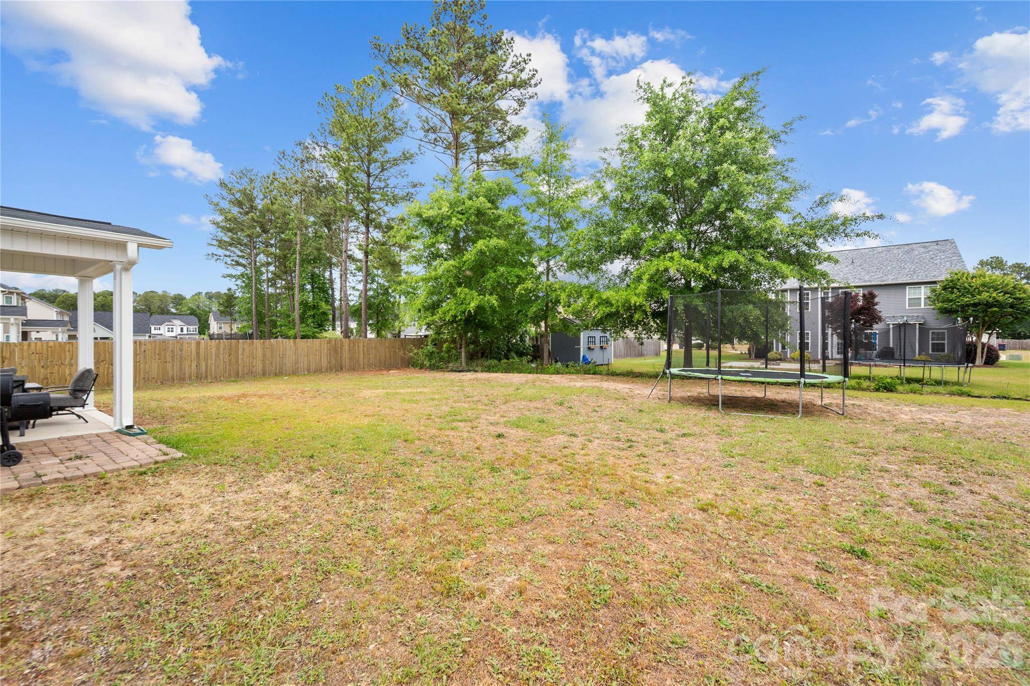 1116 Mayfern DR, Hope Mills, NC 28348