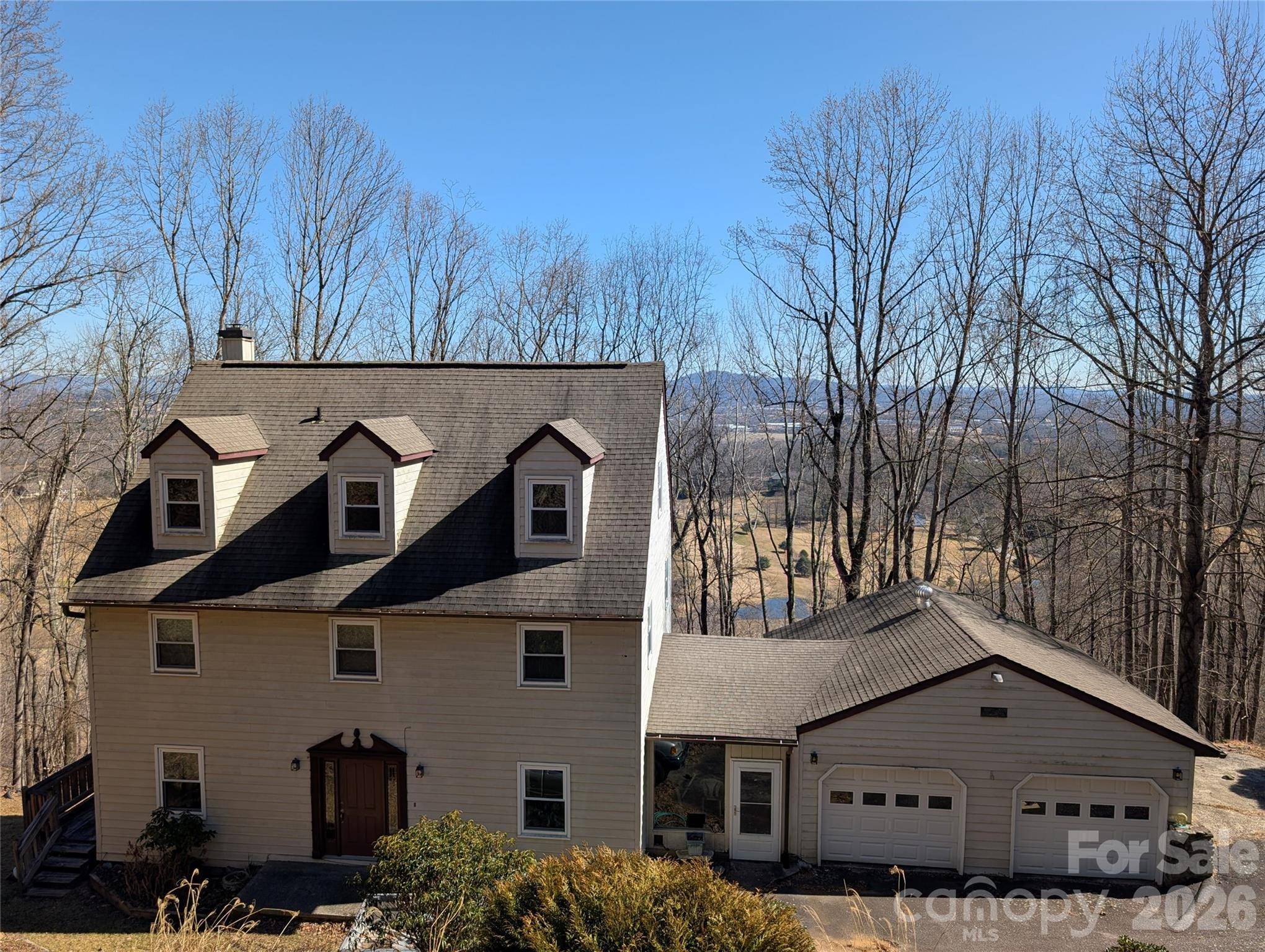 4 Wild Dogwood TRL, Mills River, NC 28759