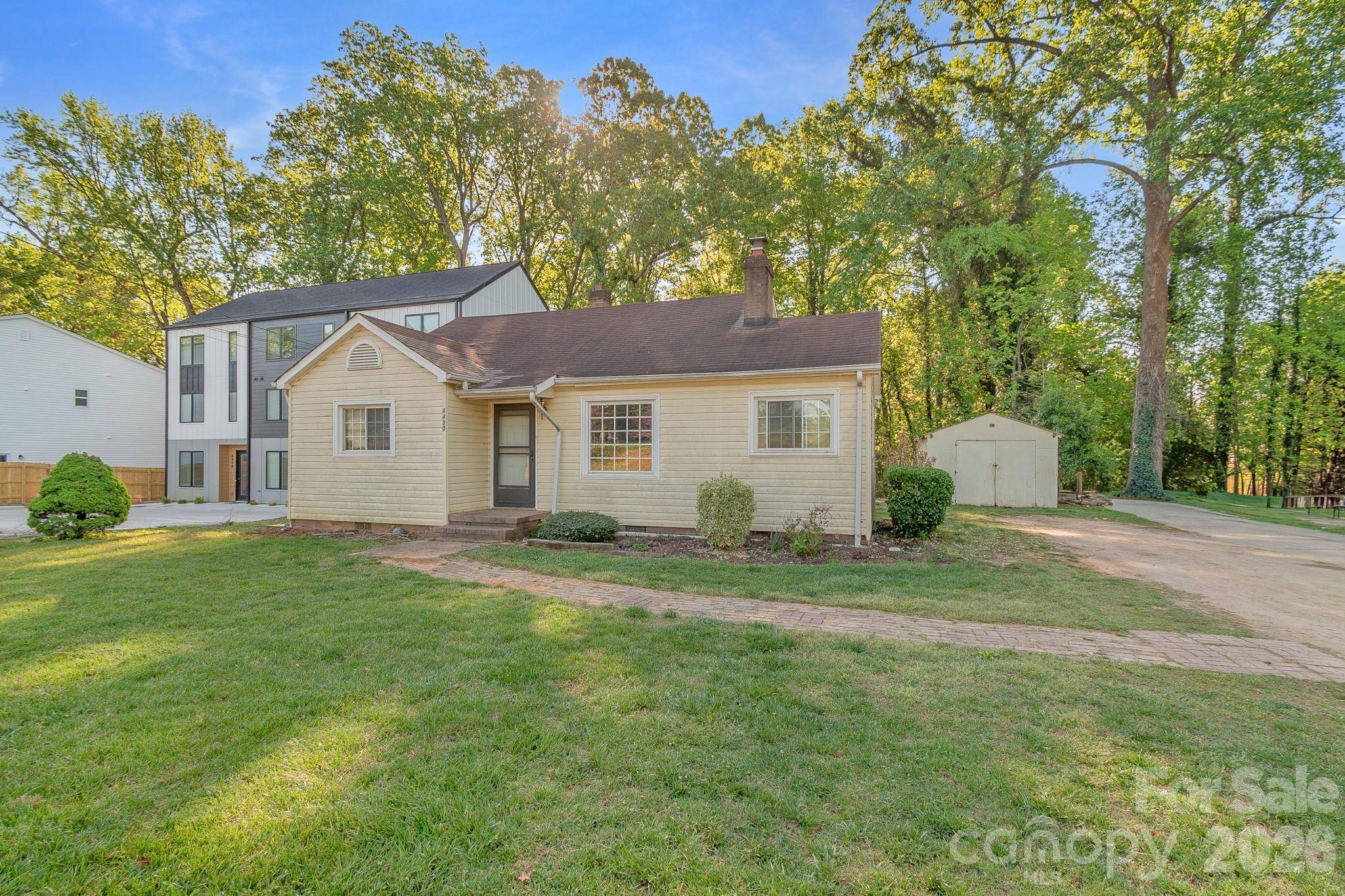 4430 W Tyvola RD, Charlotte, NC 28208