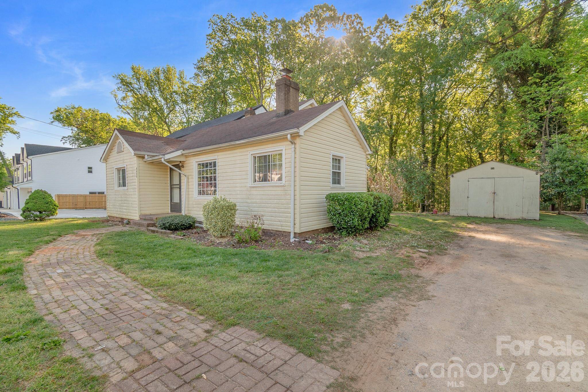 4430 W Tyvola RD, Charlotte, NC 28208