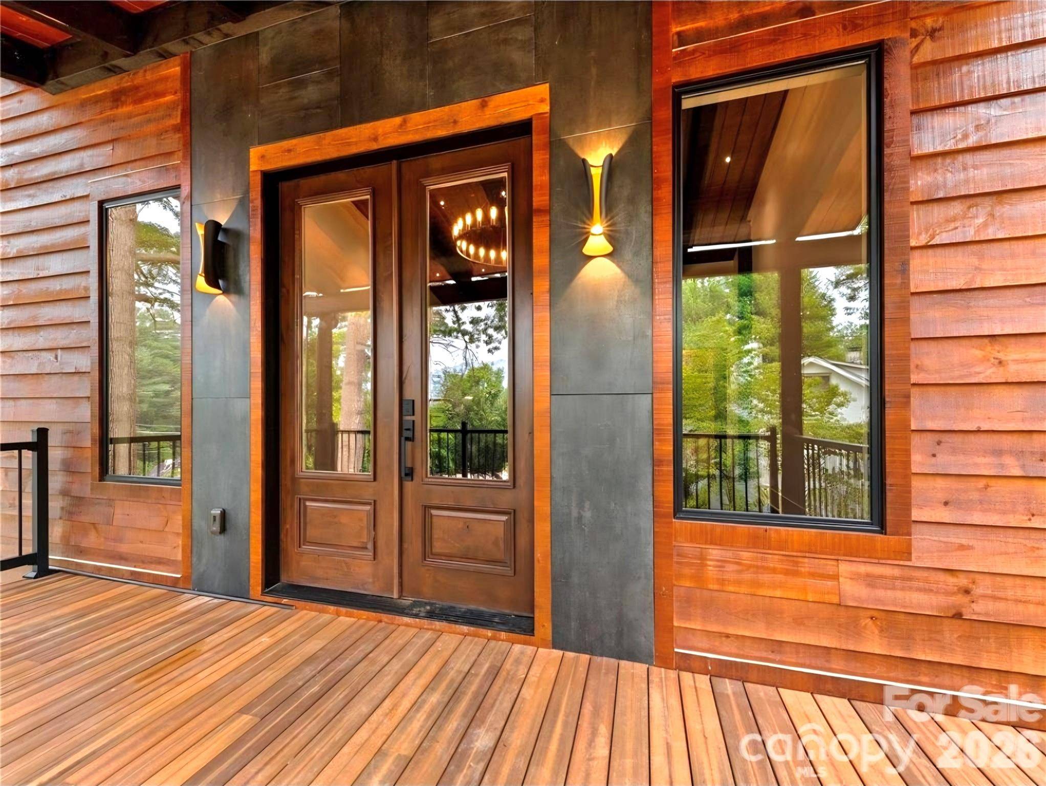 90 Summitt ST, Waynesville, NC 28786