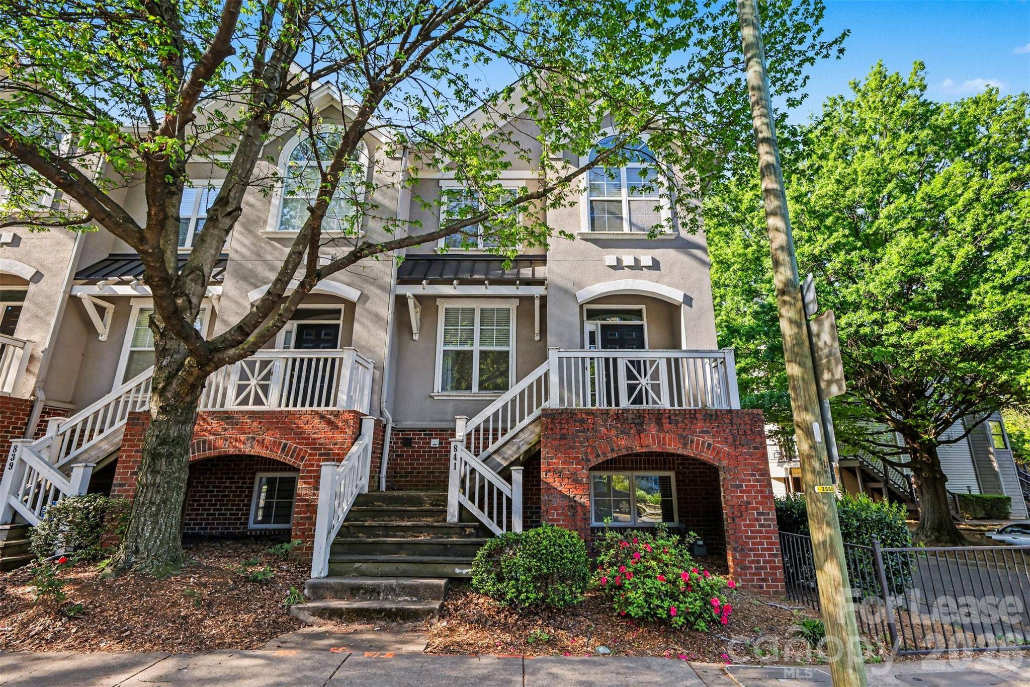841 W 4th ST, Charlotte, NC 28202