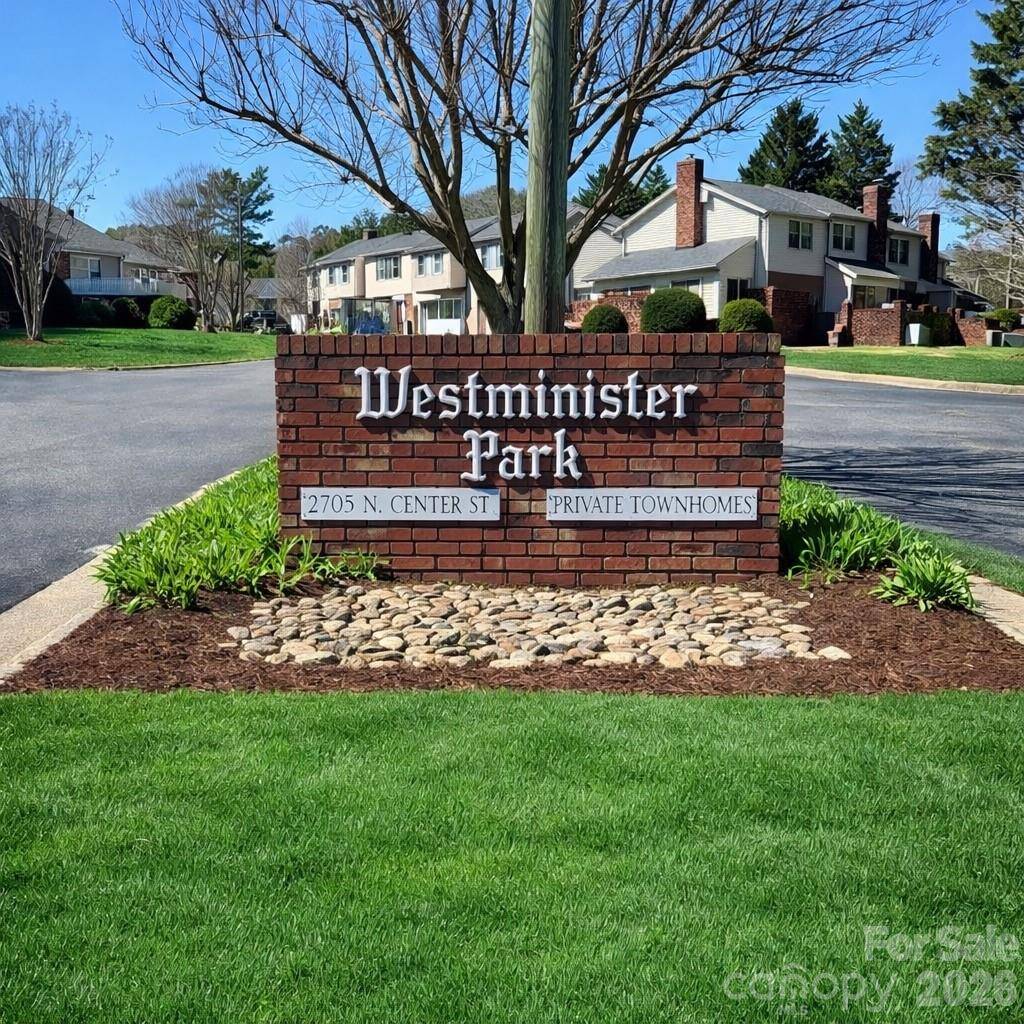2705 N Center ST #36, Hickory, NC 28601
